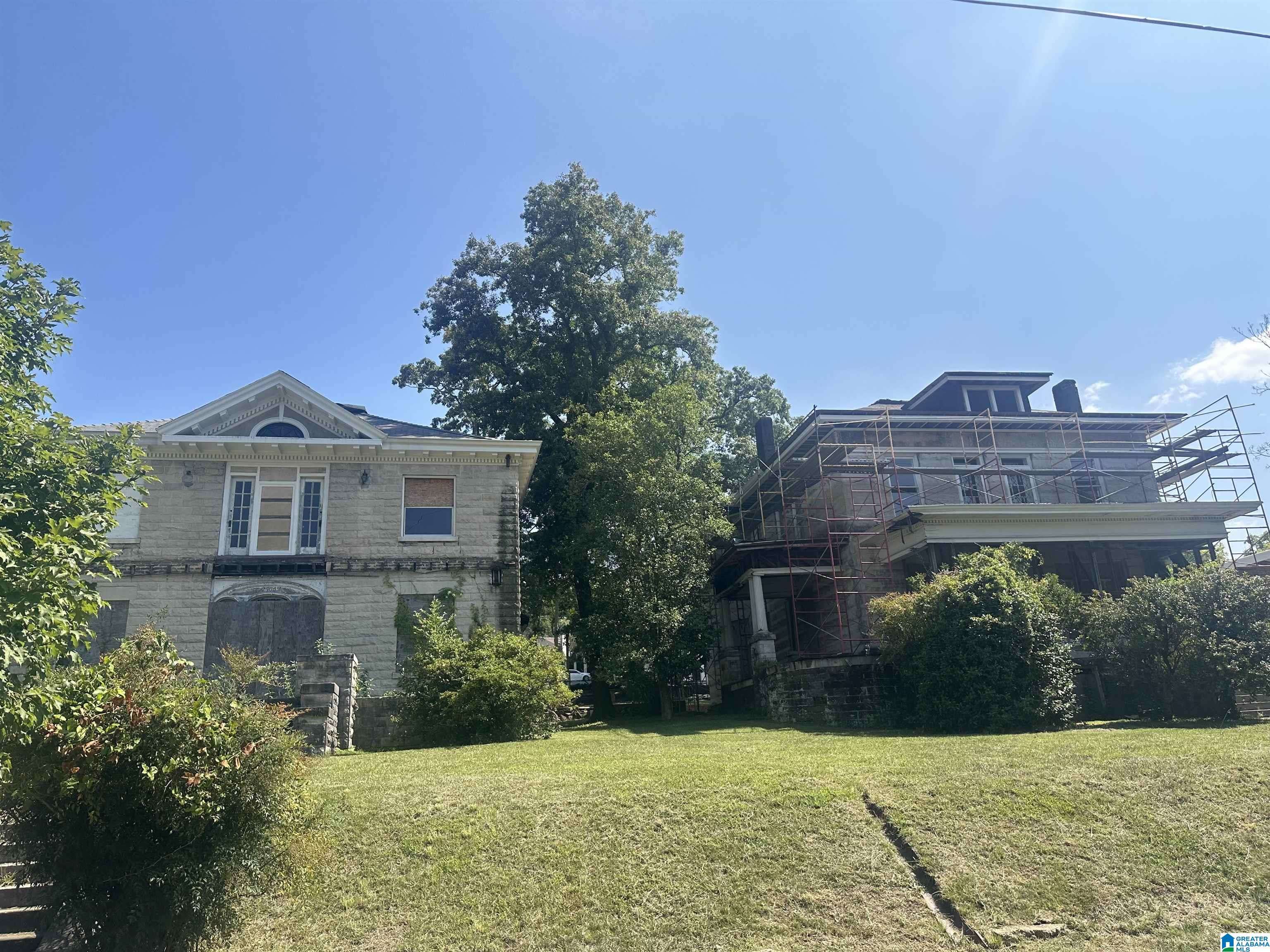 Birmingham, AL 35205,2731 HIGHLAND AVENUE S
