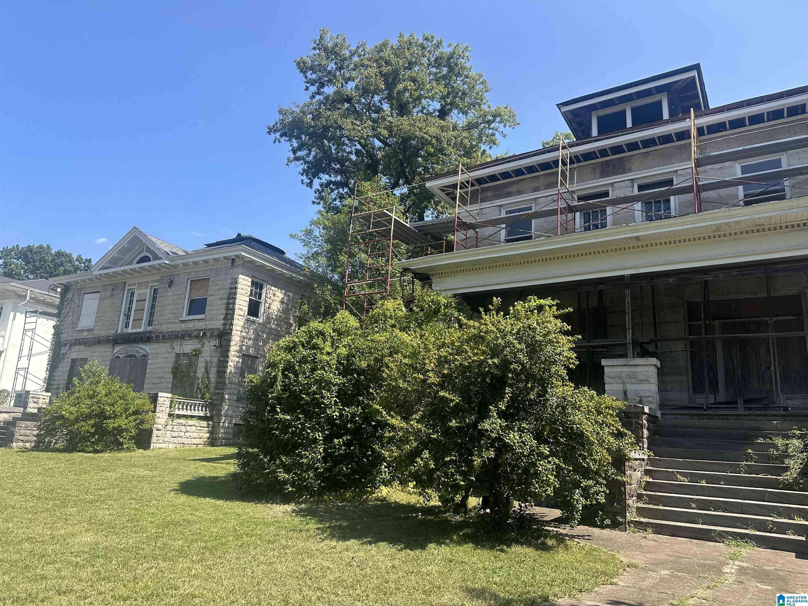 Birmingham, AL 35205,2731 HIGHLAND AVENUE S