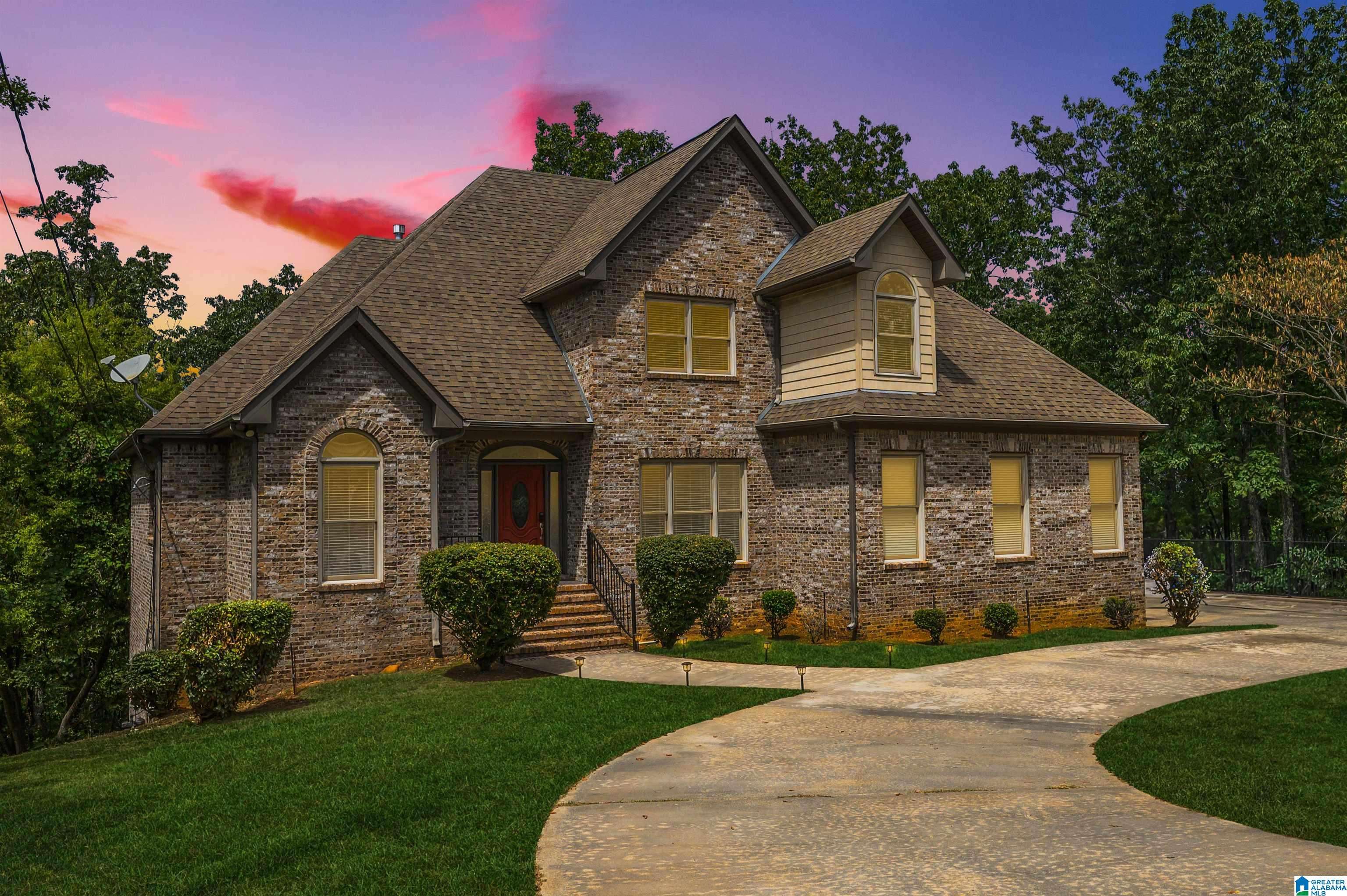 Hoover, AL 35022,4586 SOUTH SHADES CREST ROAD