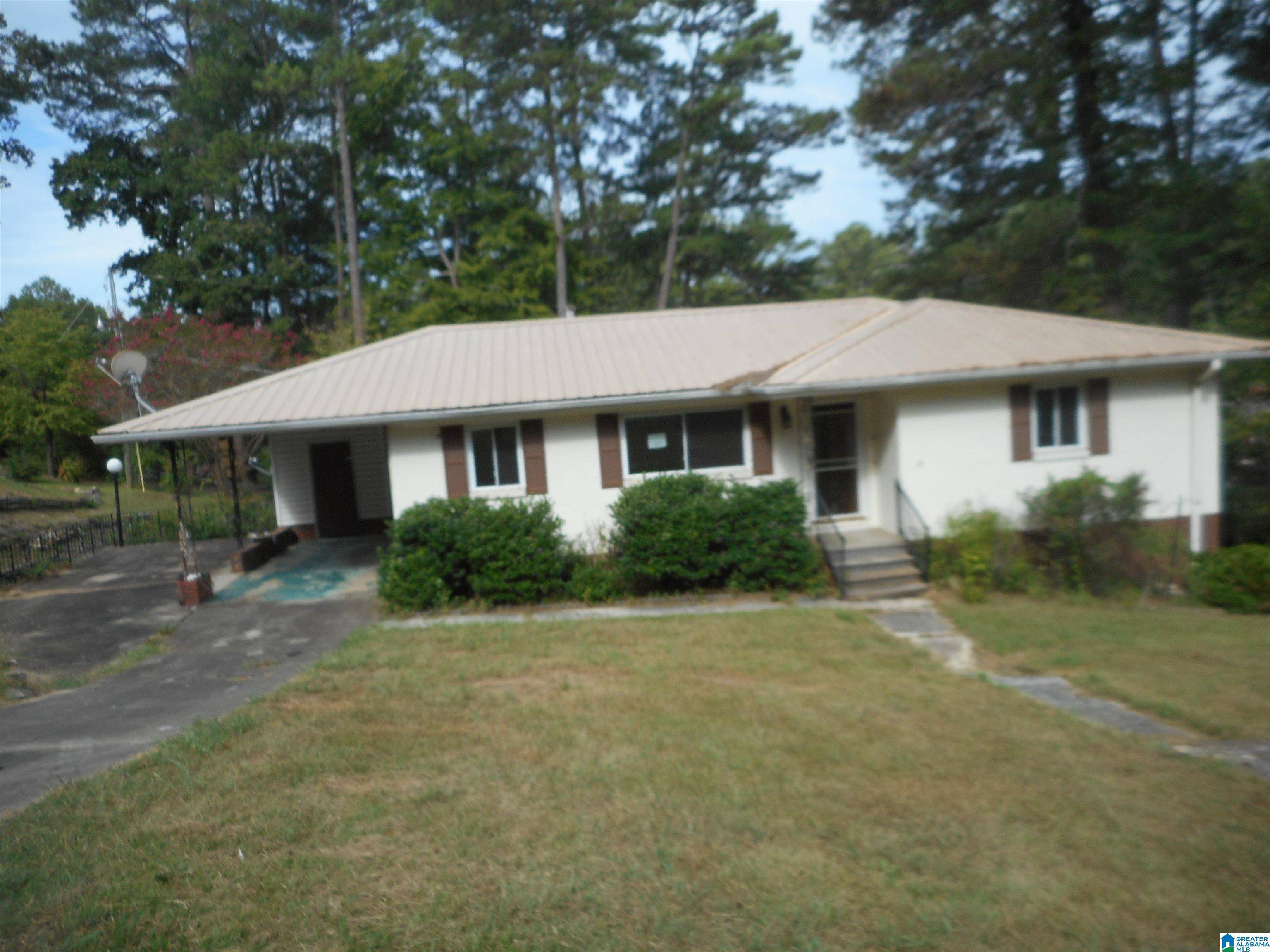 Birmingham, AL 35235,1124 EADOM PLACE