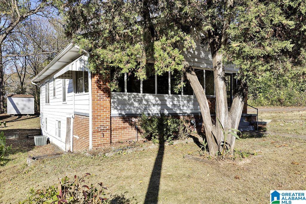 Midfield, AL 35228,1300 9TH AVENUE