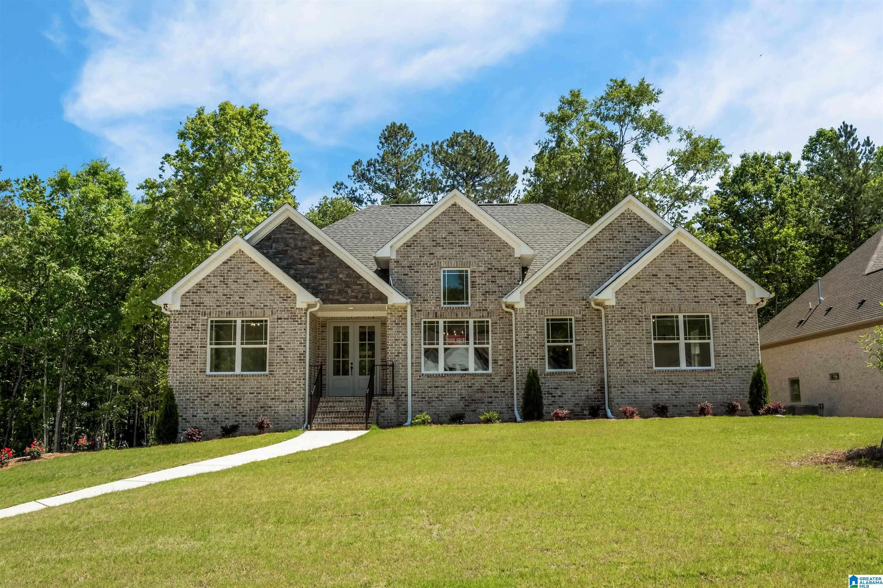 Pelham, AL 35124,509 GREY OAKS GROVE