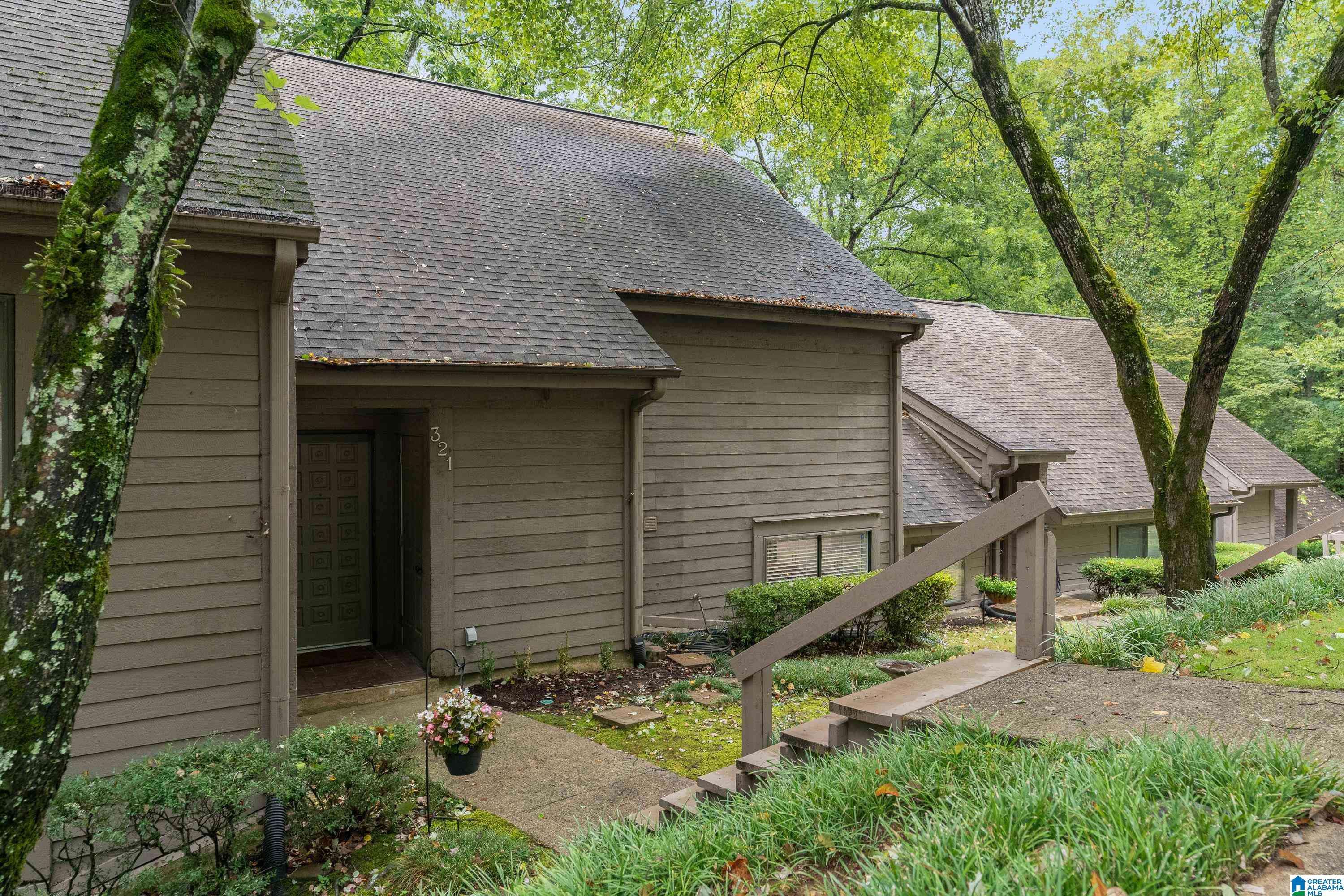 Birmingham, AL 35242,321 HEATH DRIVE #321