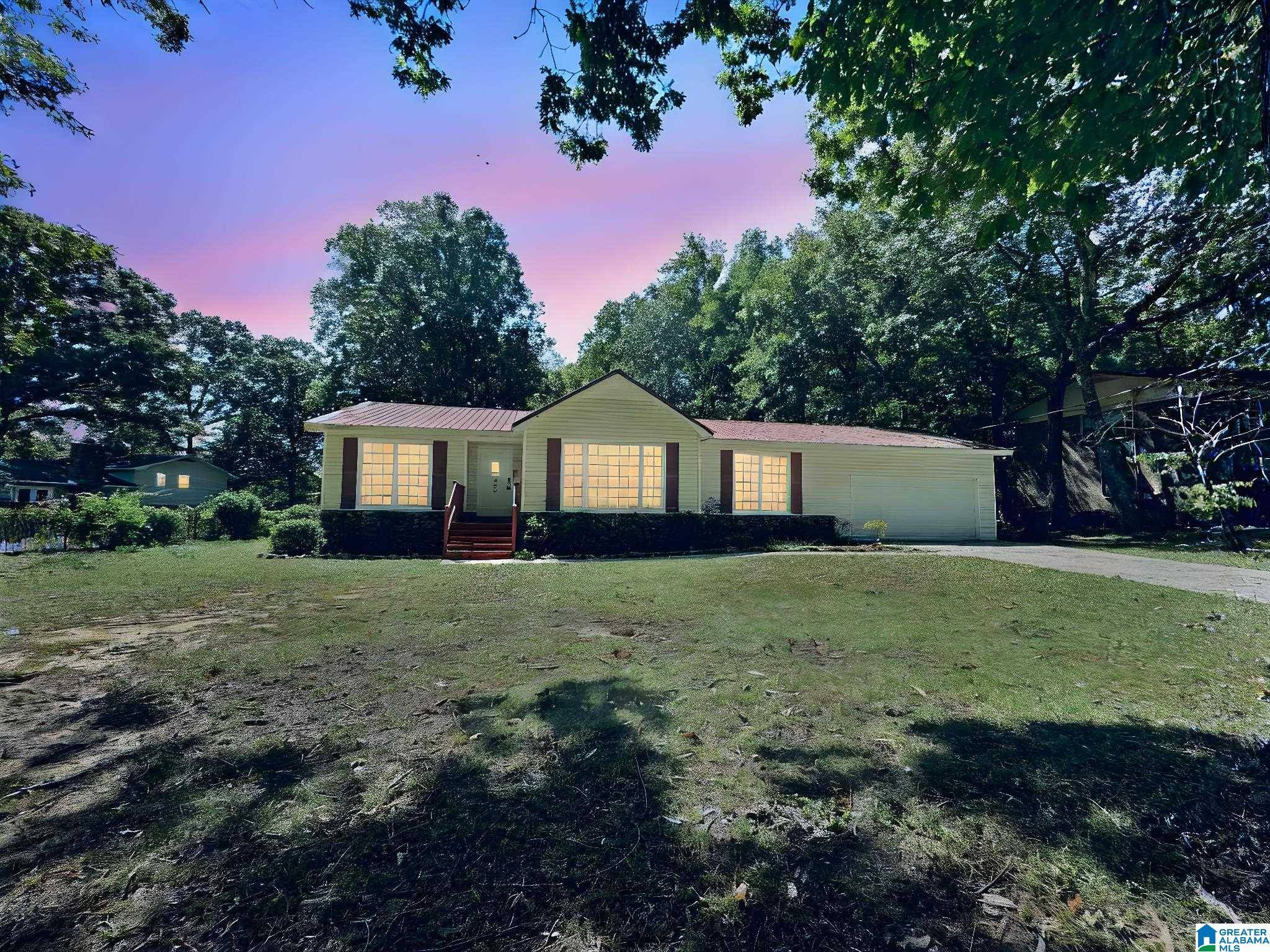 Anniston, AL 36207,706 SUGARLOAF LANE
