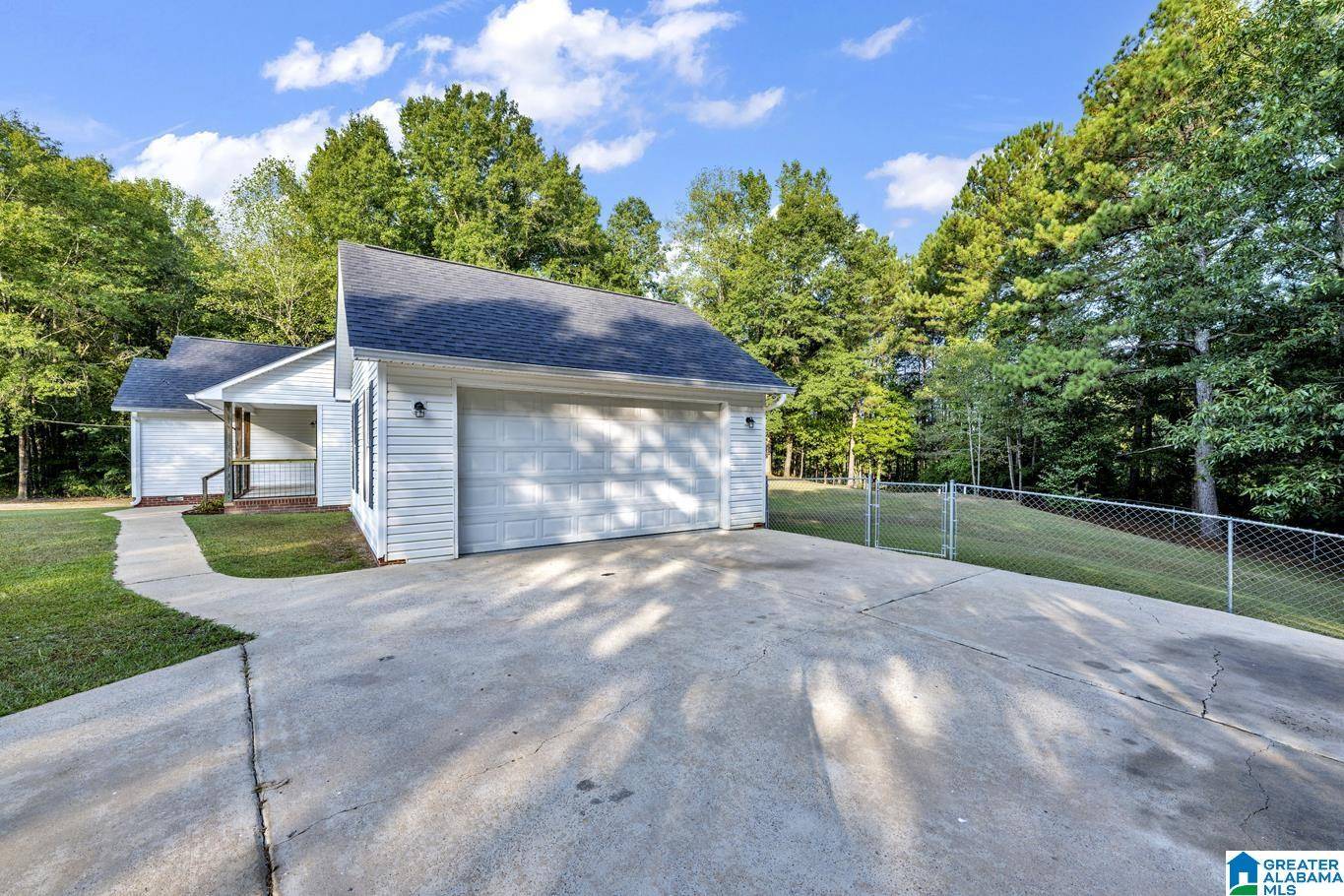 Empire, AL 35063,807 COUNTRY LANE