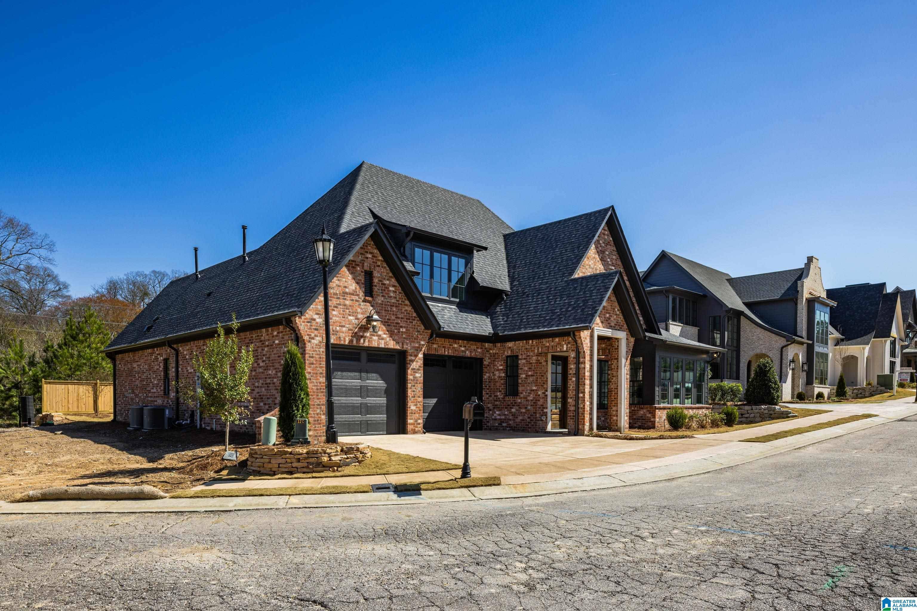 Vestavia Hills, AL 35216,3308 SOUTHBEND CIRCLE