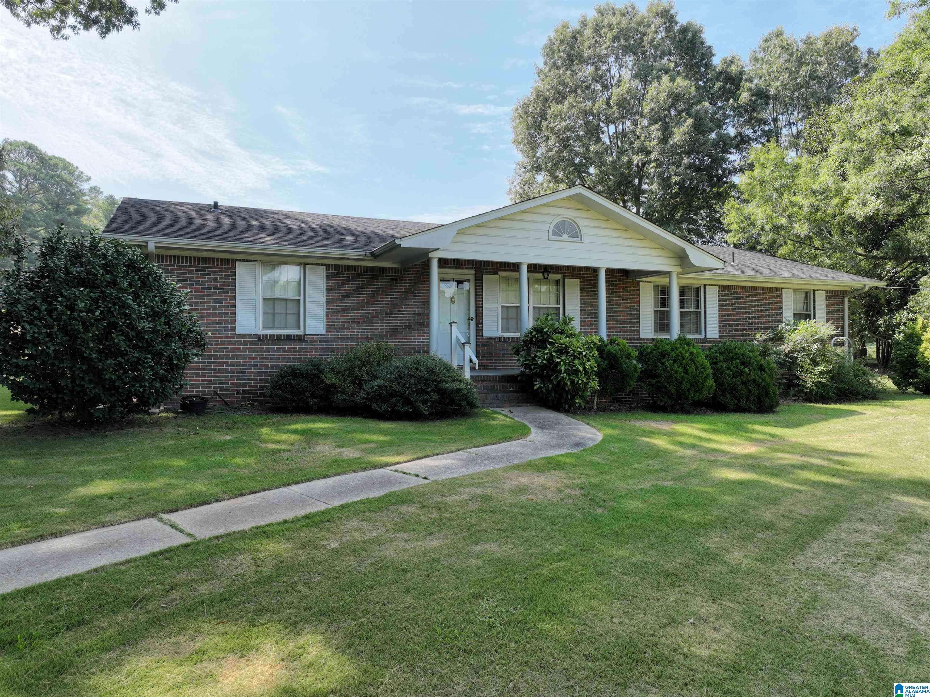 Oneonta, AL 35121,3678 HIGHWAY 132