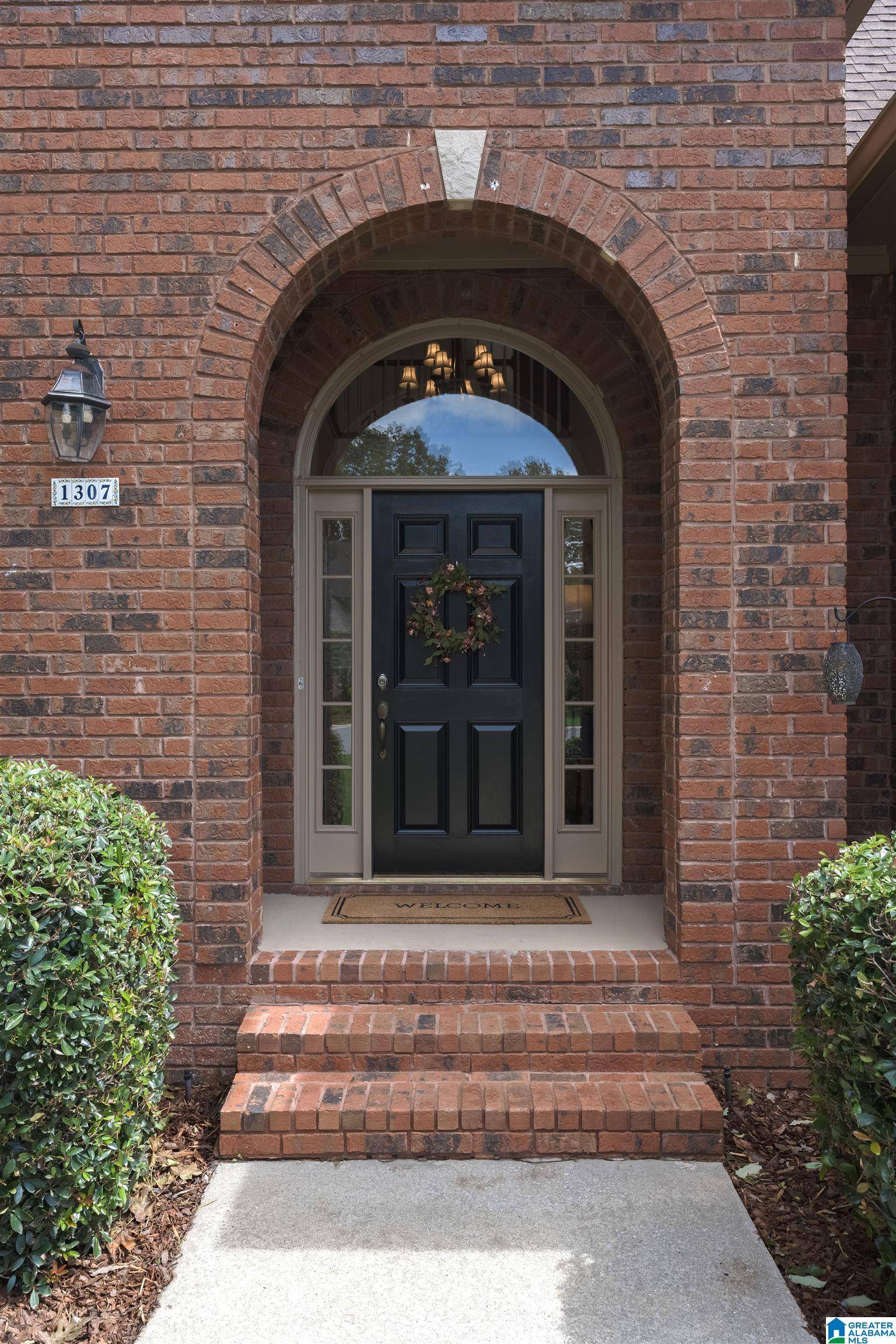 Birmingham, AL 35242,1307 EAGLE PARK ROAD