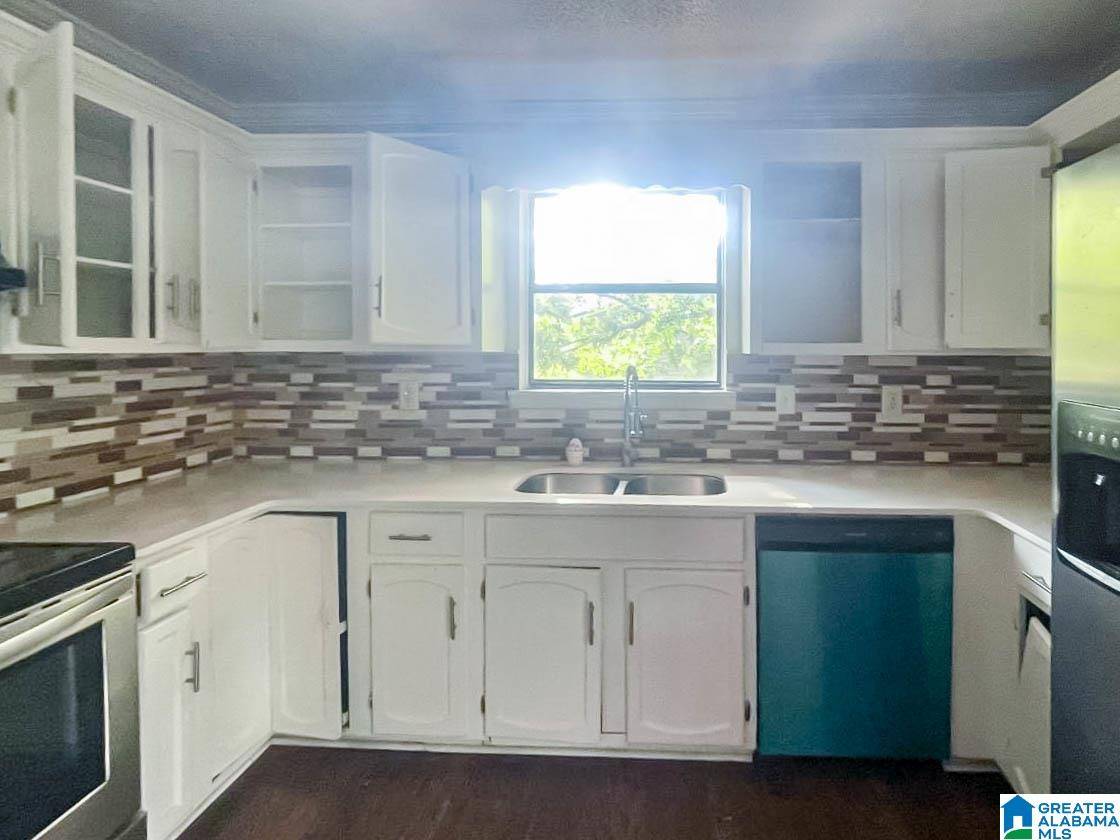 Birmingham, AL 35215,3035 APPLE VALLEY LANE