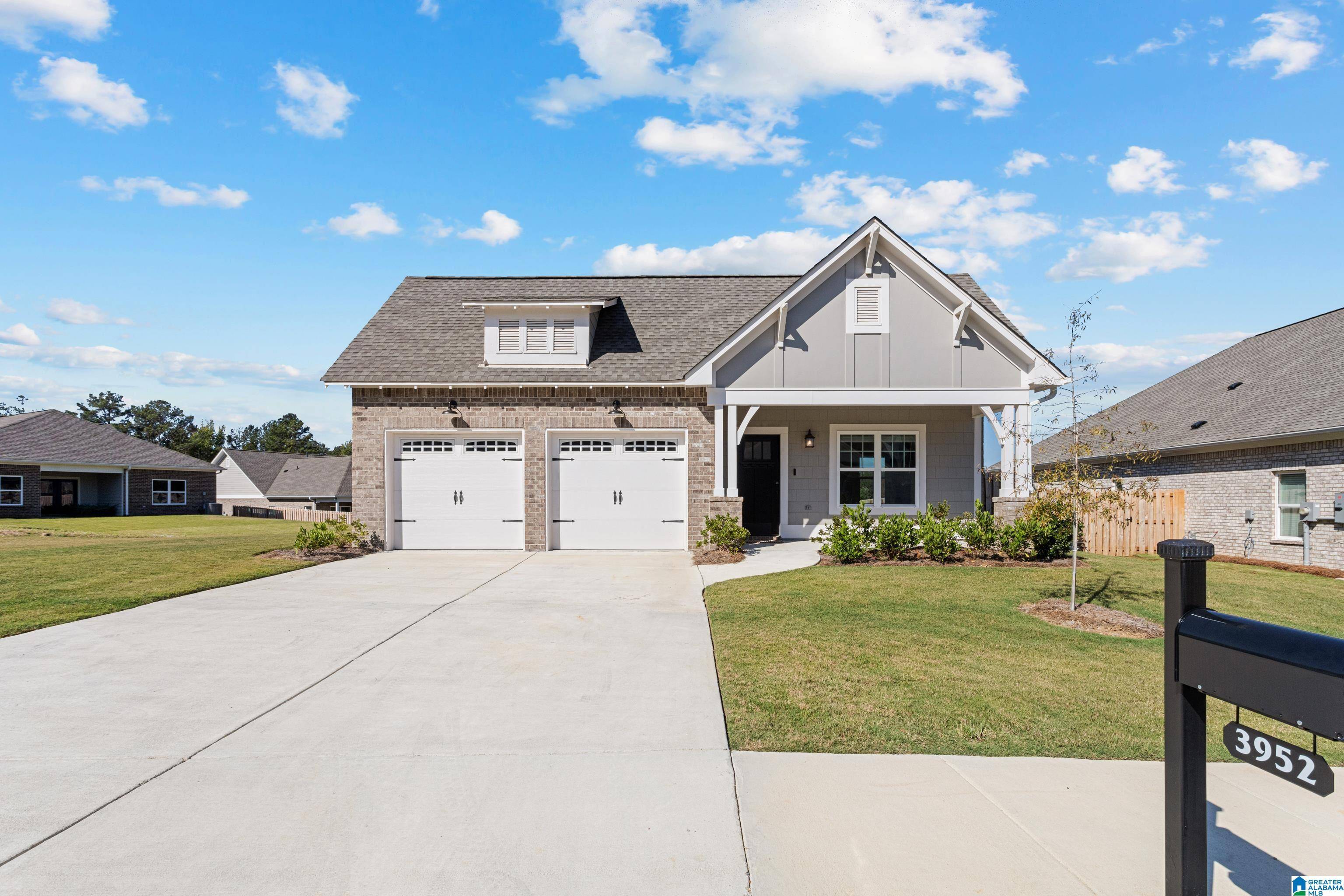 Birmingham, AL 35211,3952 SYDNEY DRIVE