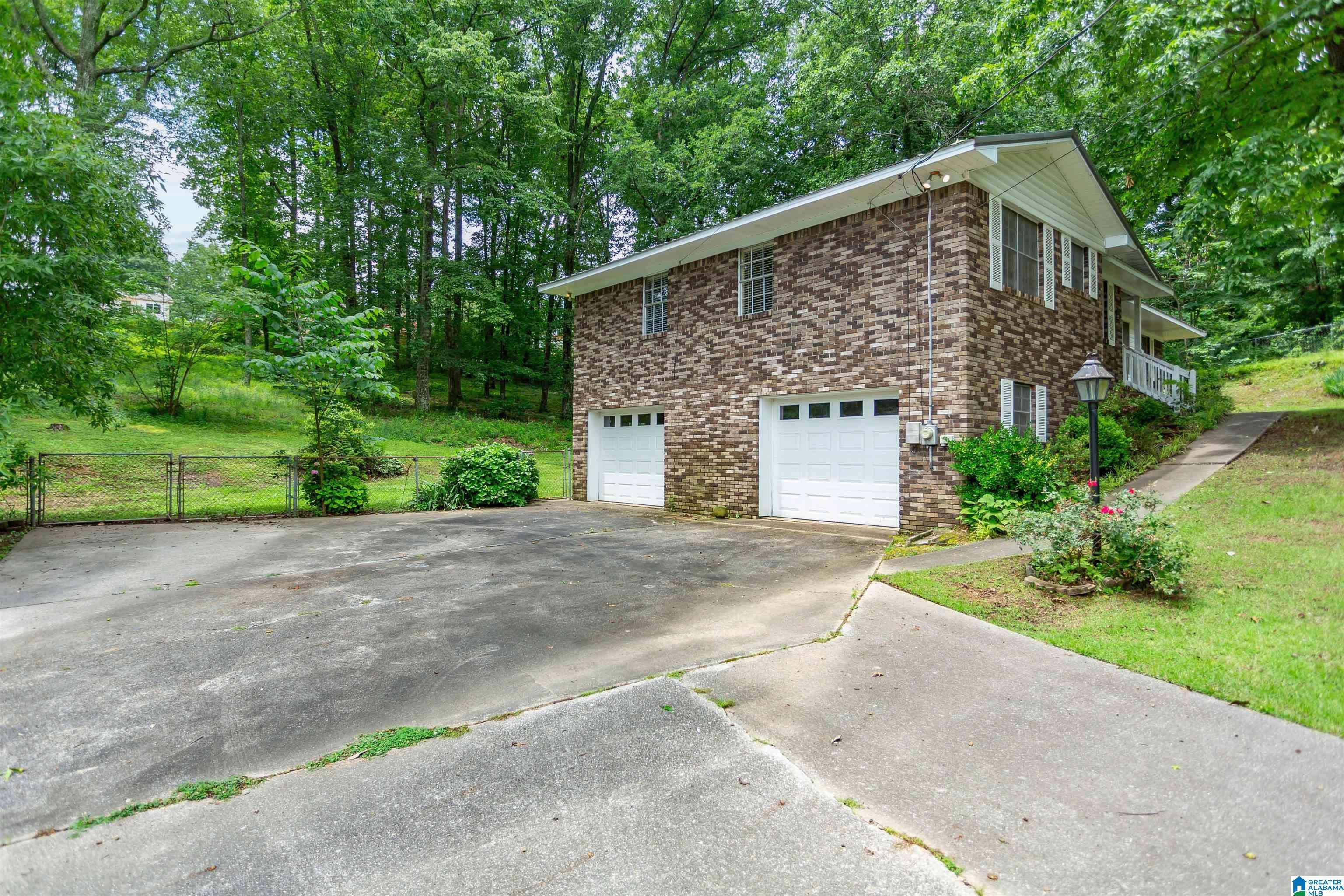 Birmingham, AL 35235,1421 HICKORY LANE