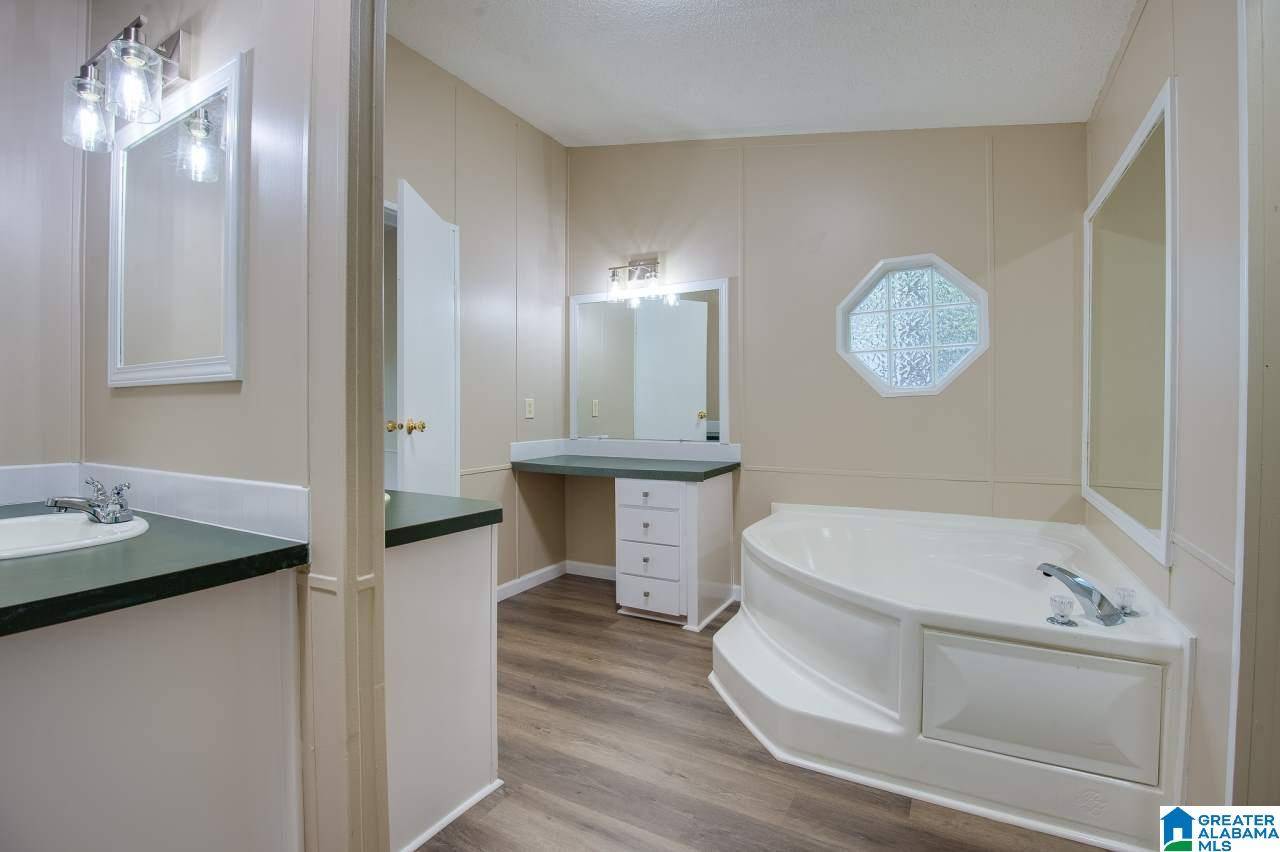 Trussville, AL 35173,321 MONTGOMERY AVENUE