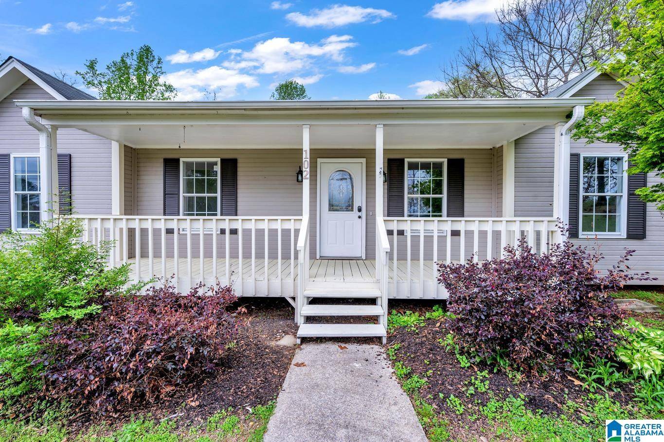 Trussville, AL 35173,102 SUNNY BROOK LANE