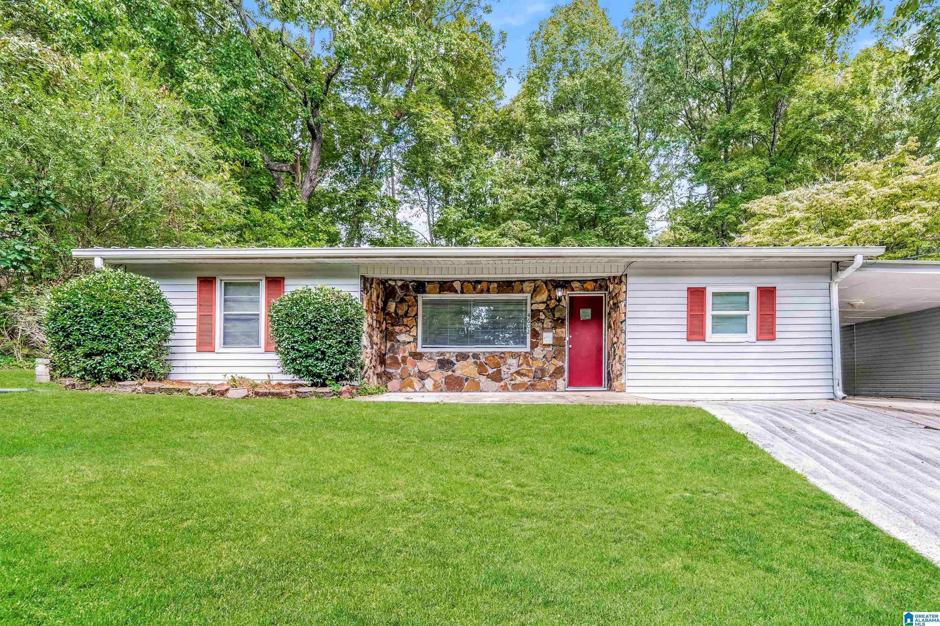 Pinson, AL 35126,4602 OAK DRIVE