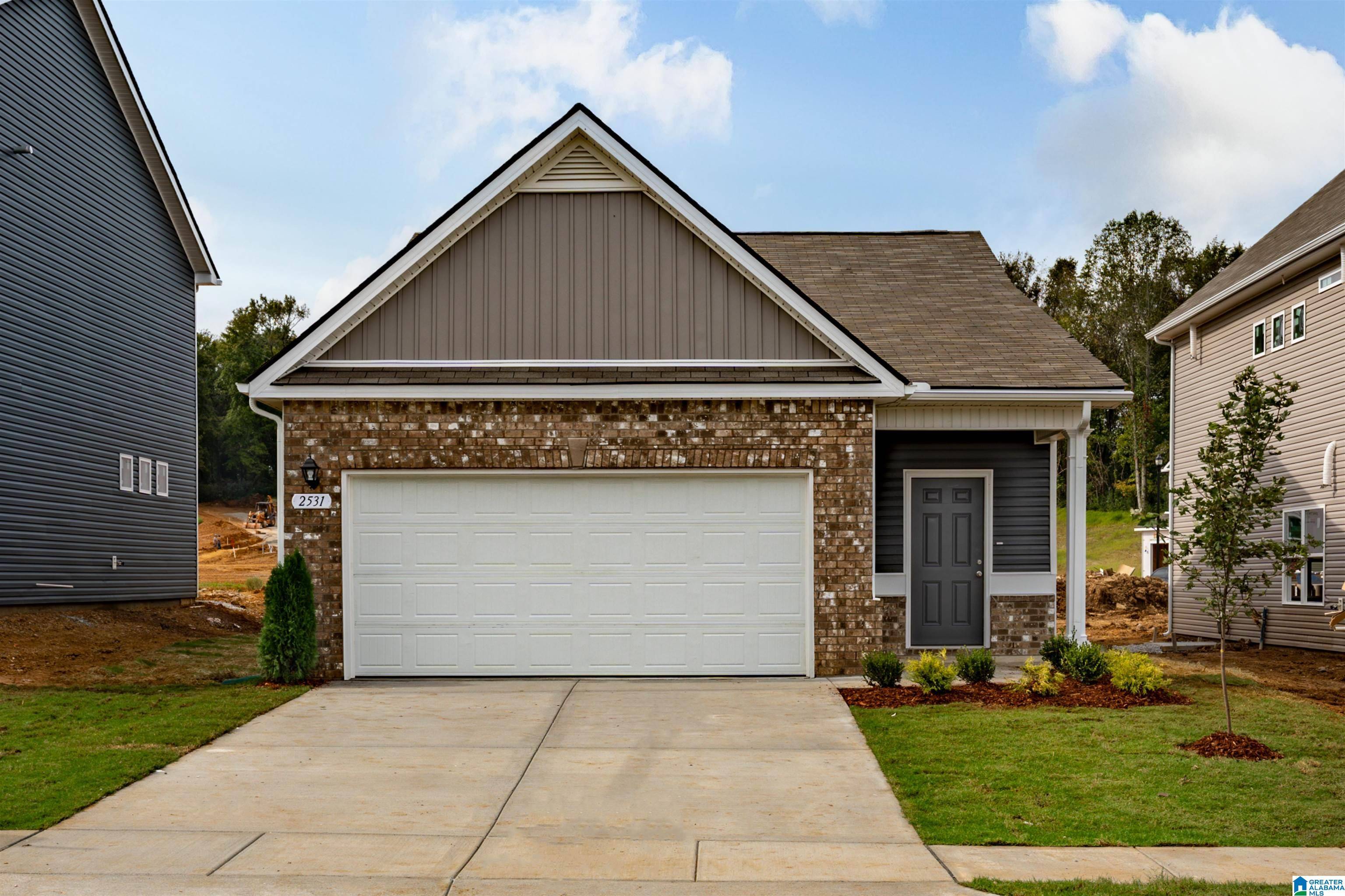 Bessemer, AL 35022,5557 HEADWINDS LANE