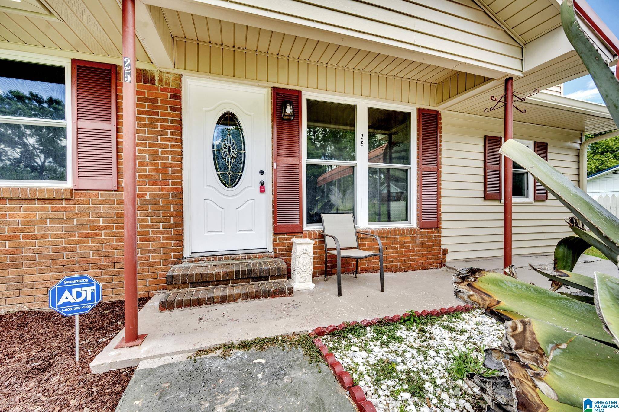 Jemison, AL 35085,25 EUGENE AVENUE