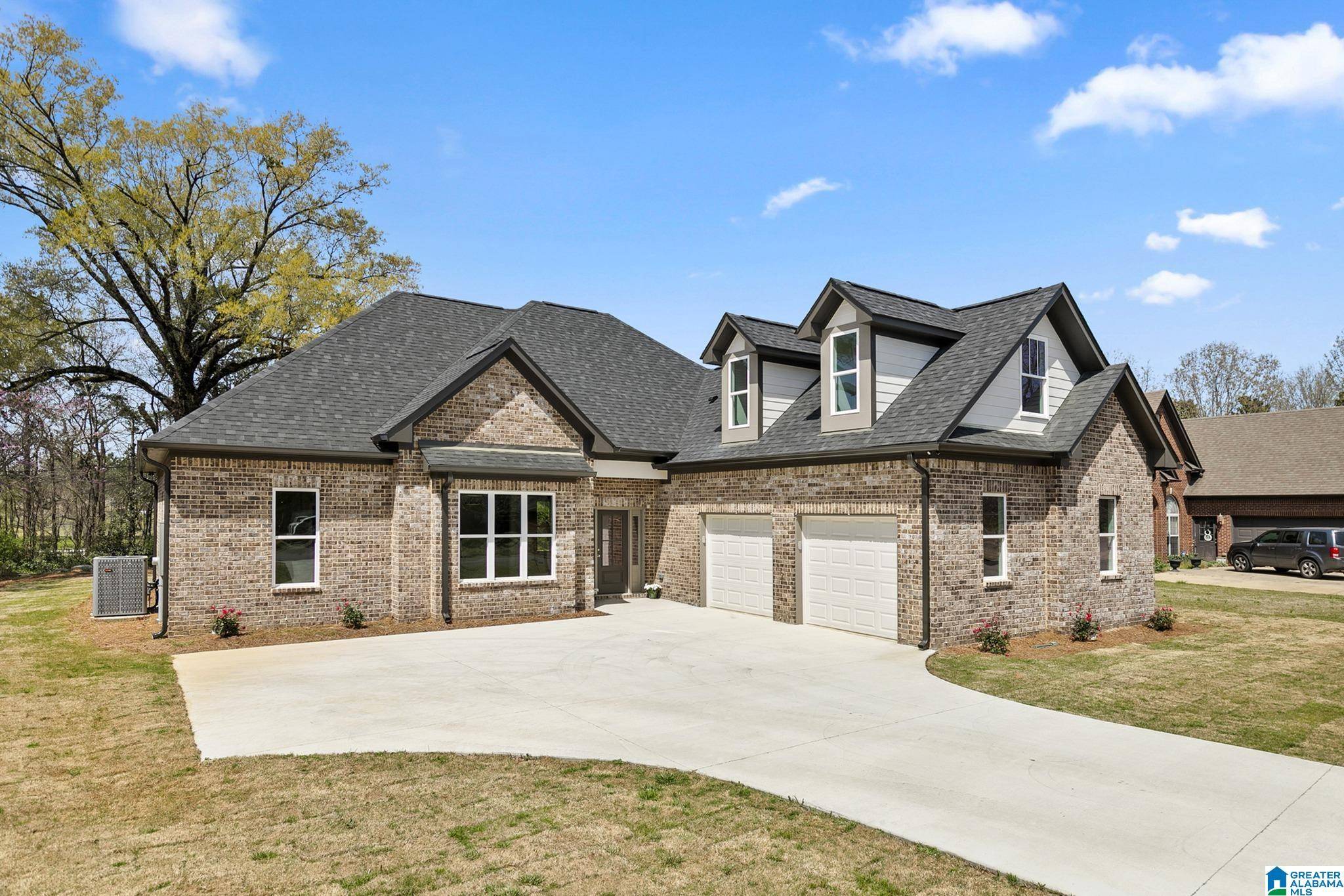 Montevallo, AL 35115,106 HERITAGE TRACE PARKWAY