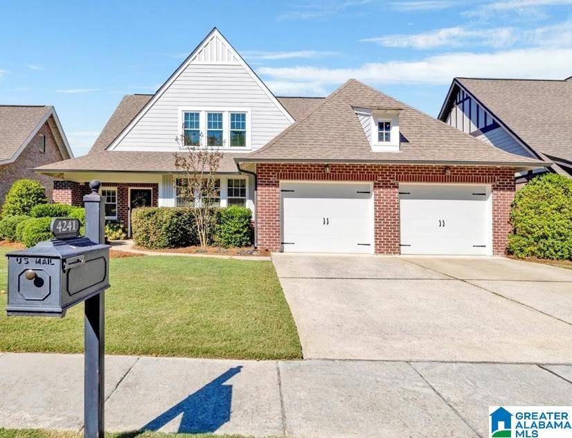 Hoover, AL 35216,4241 CAHABA LAKE DRIVE