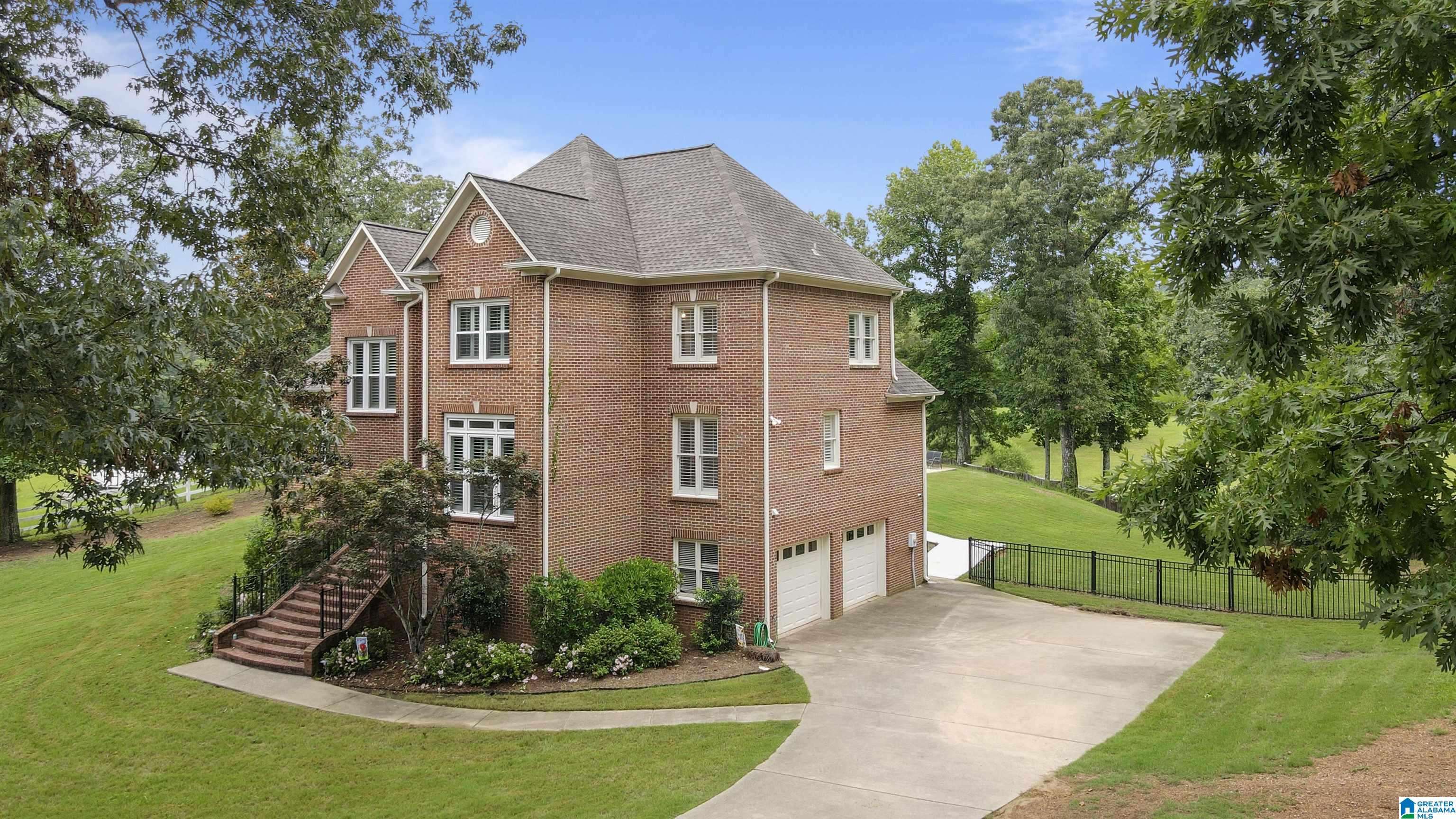 Alabaster, AL 35007,111 EQUESTRIAN DRIVE