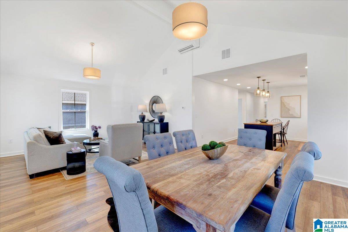 Birmingham, AL 35211,413 GOLDWIRE TERRACE