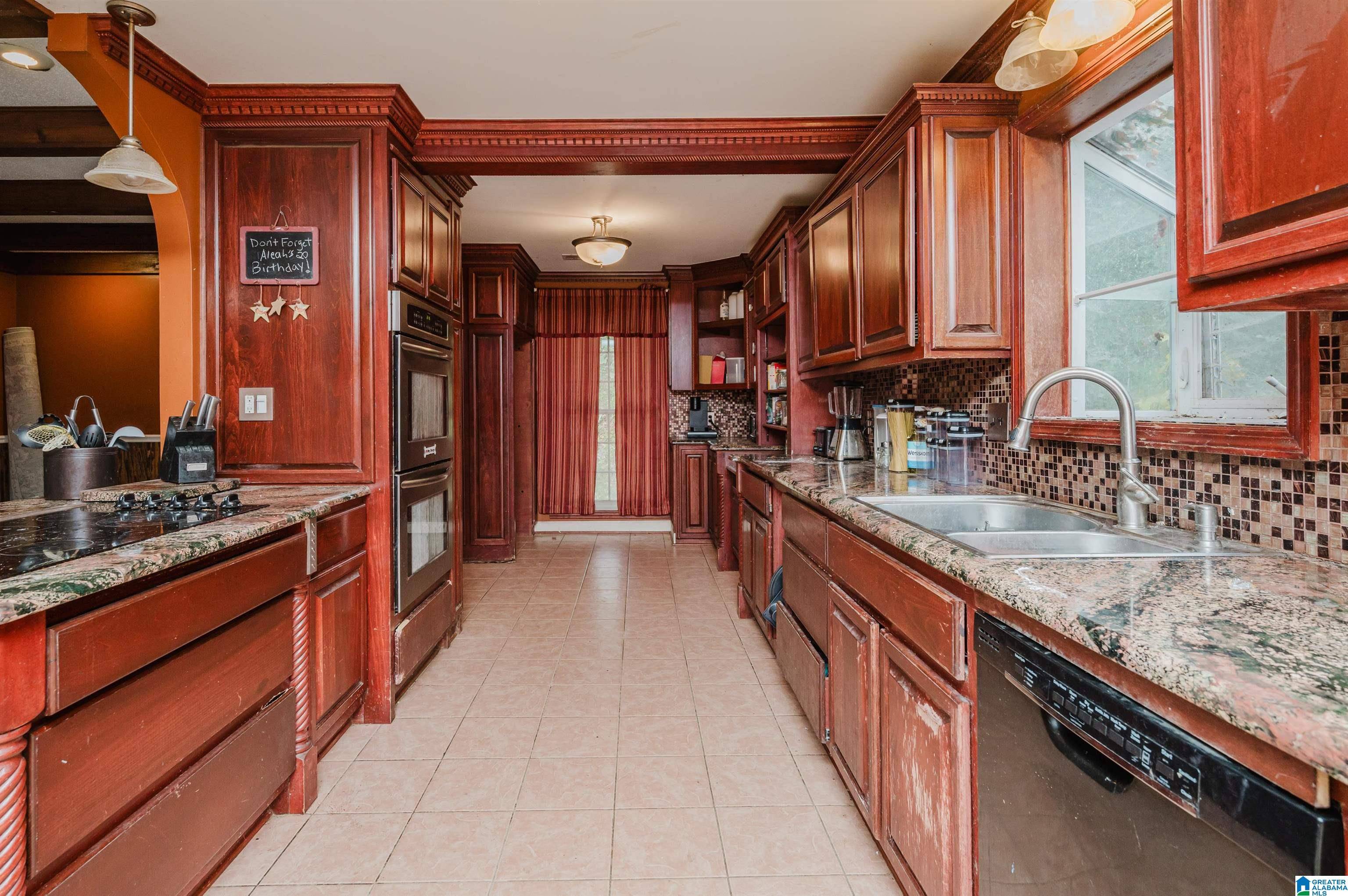 Hoover, AL 35216,2327 ROCKY RIDGE ROAD