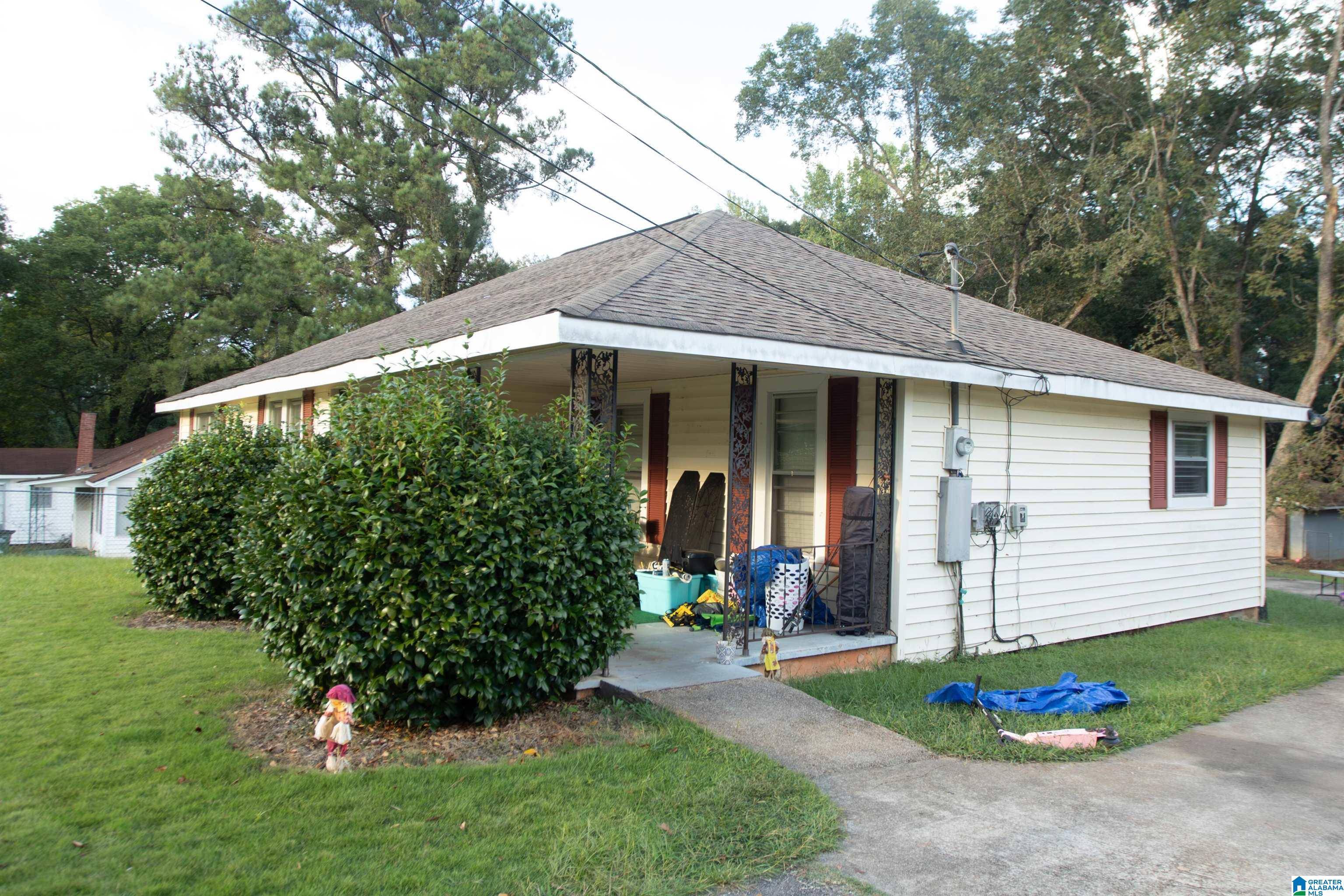 Valley, AL 36854,123 GREENBERRY CIRCLE
