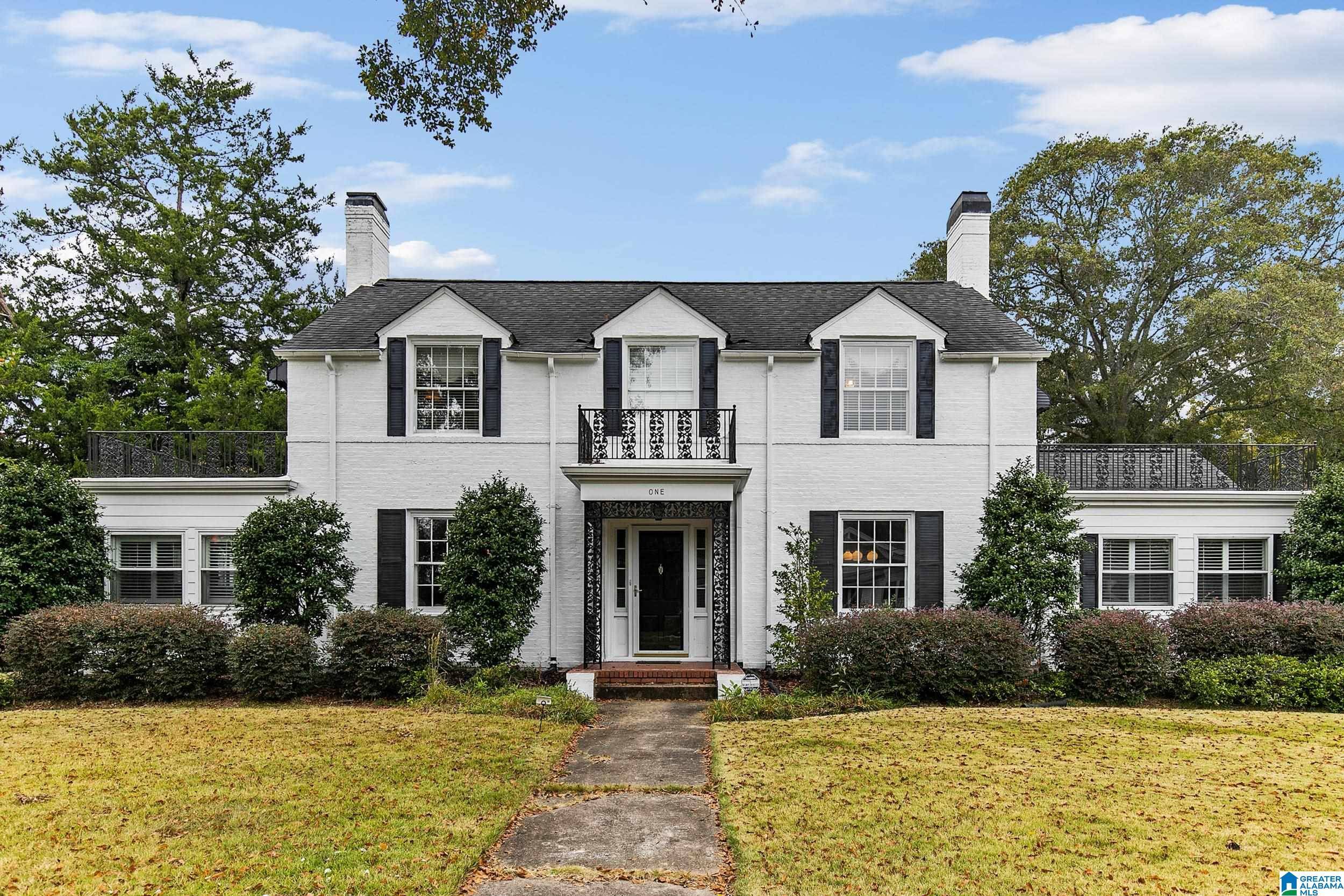 Sylacauga, AL 35150,1 N MAIN AVENUE