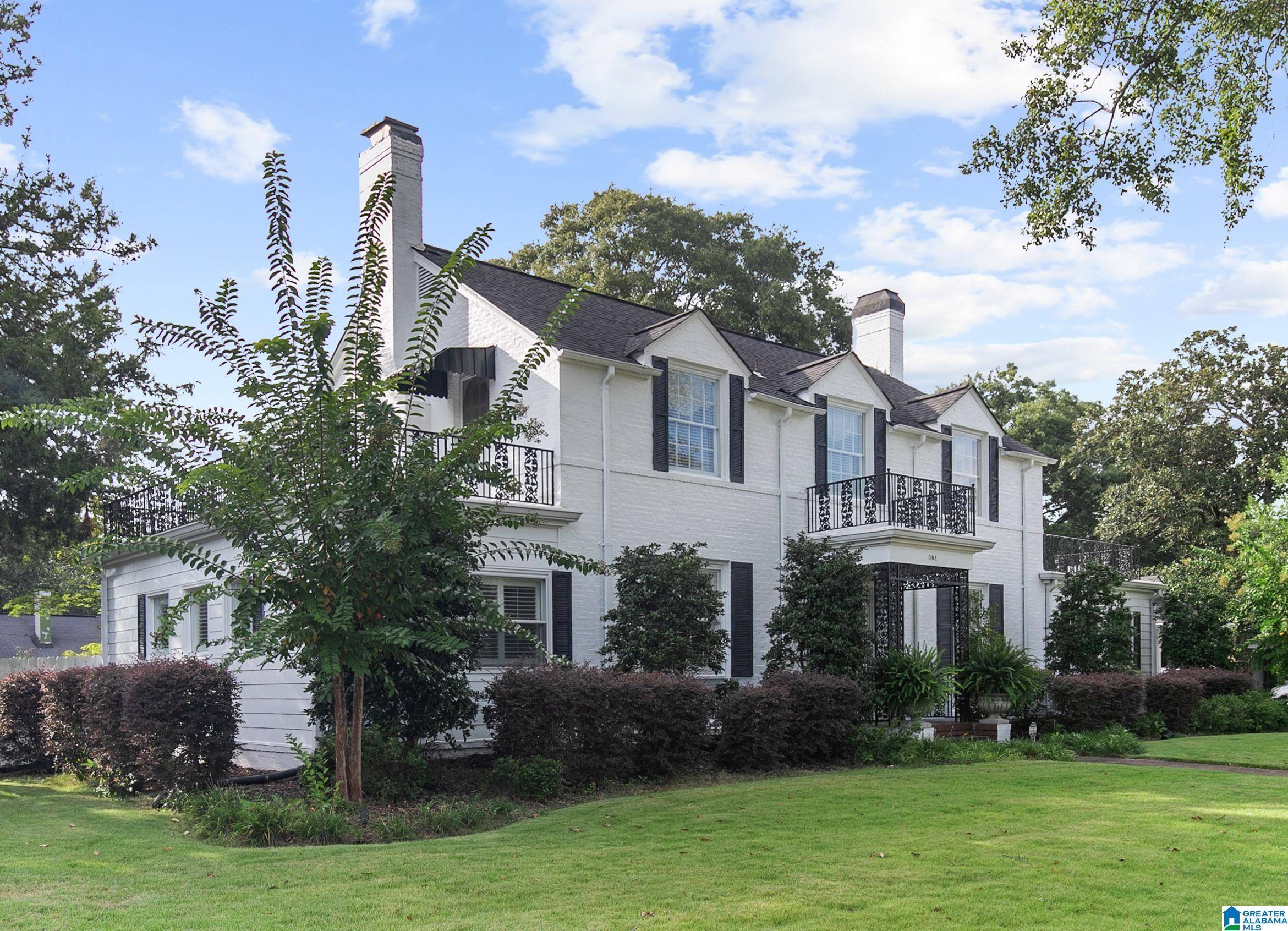Sylacauga, AL 35150,1 N MAIN AVENUE