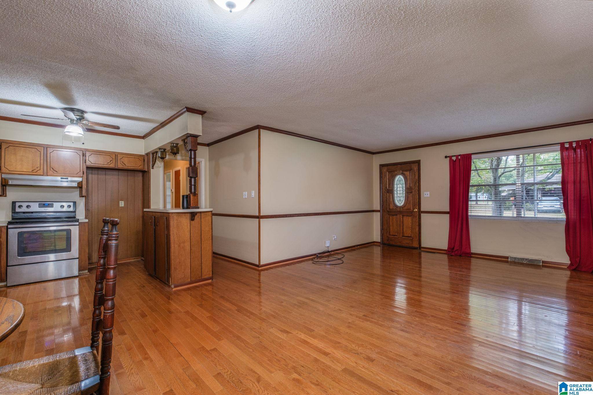 Hueytown, AL 35023,324 WICKSTEAD ROAD