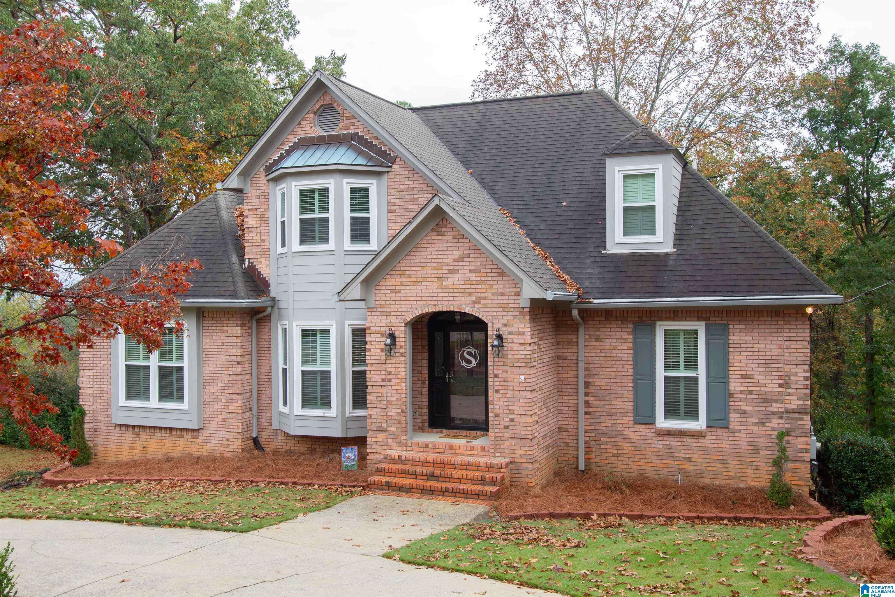 Hoover, AL 35244,468 HEATHERWOOD DRIVE