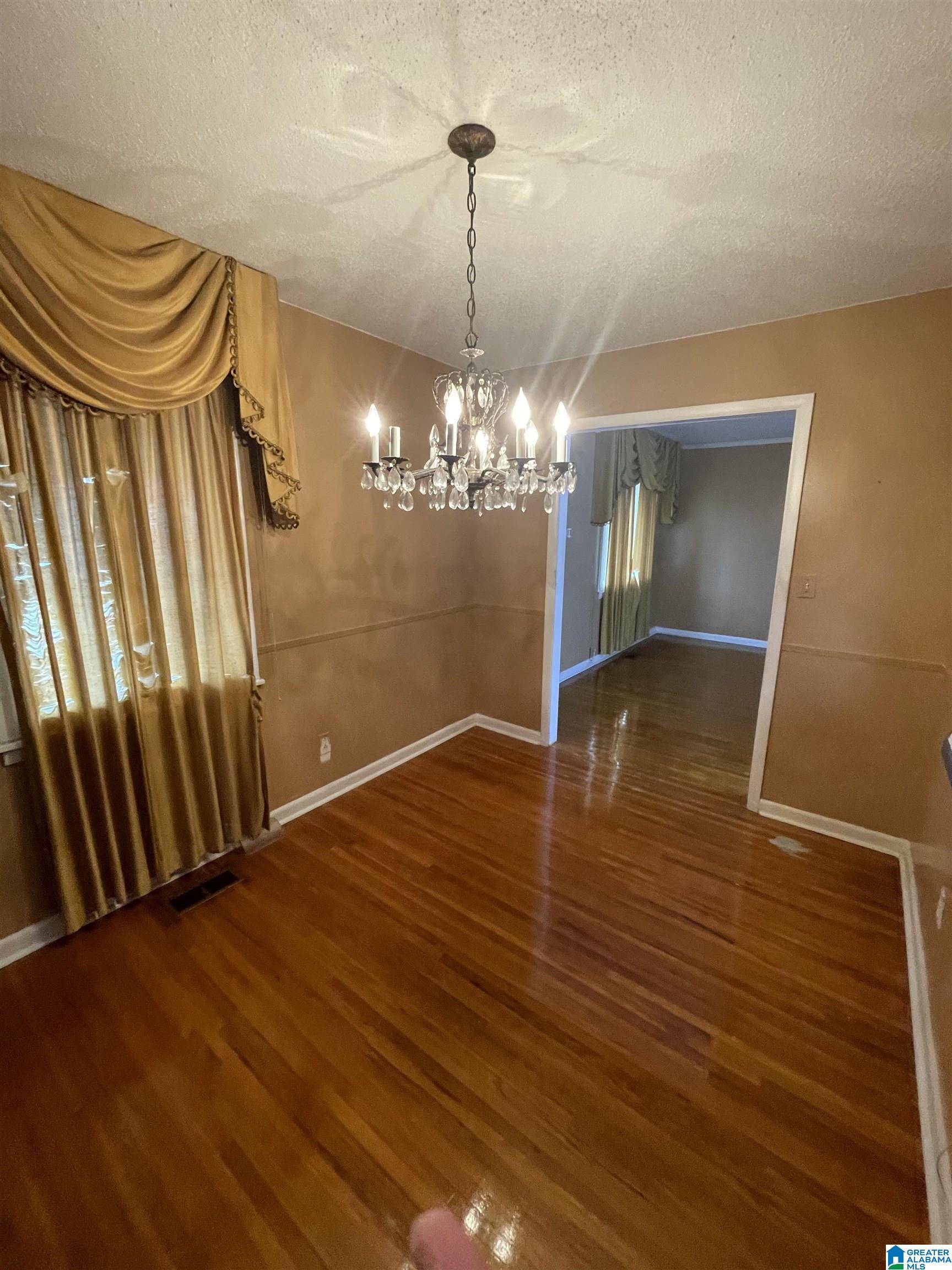 Birmingham, AL 35211,2434 GOLDEN PINES LANE