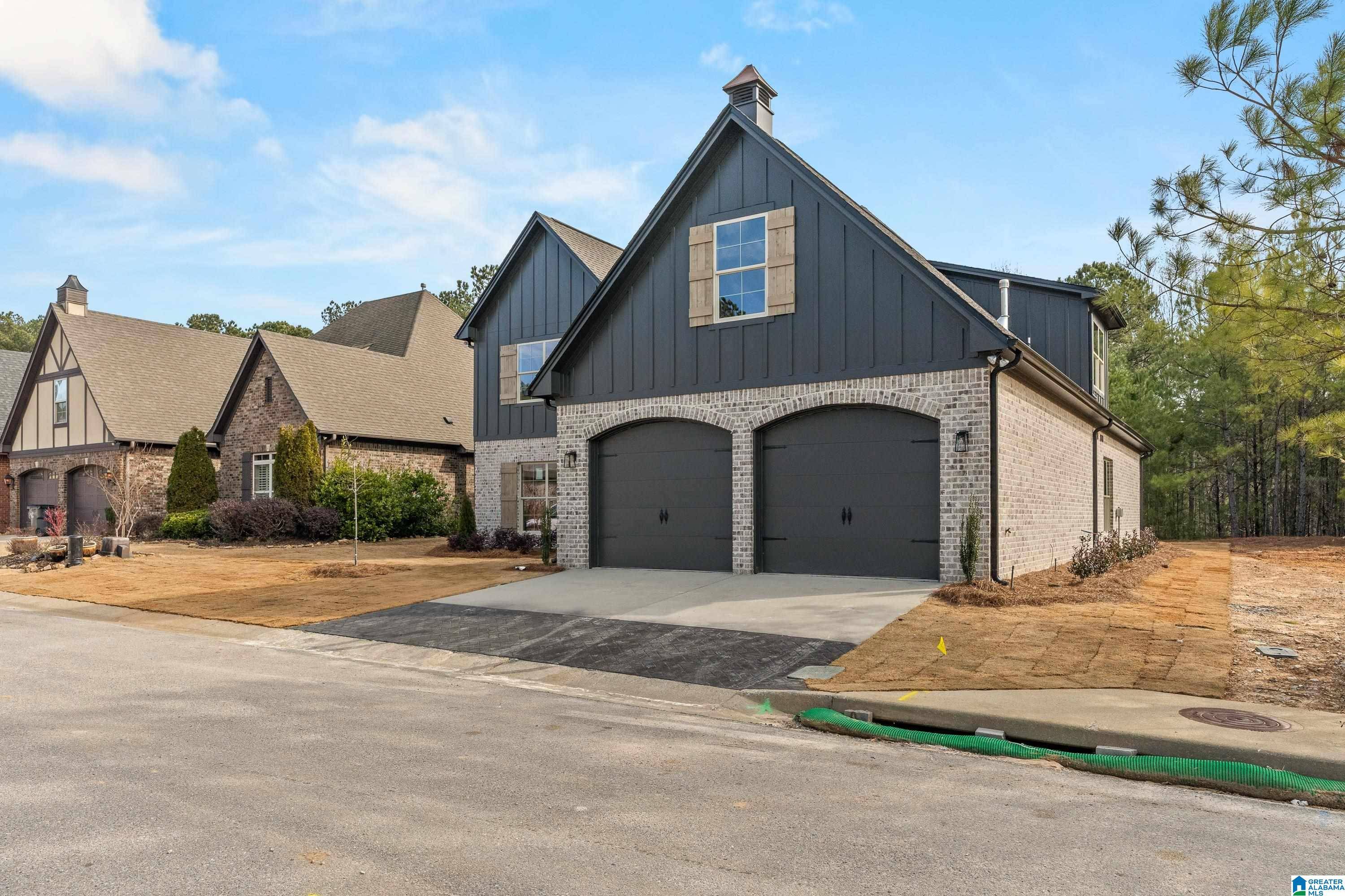 Pelham, AL 35124,131 GLENGERRY DRIVE