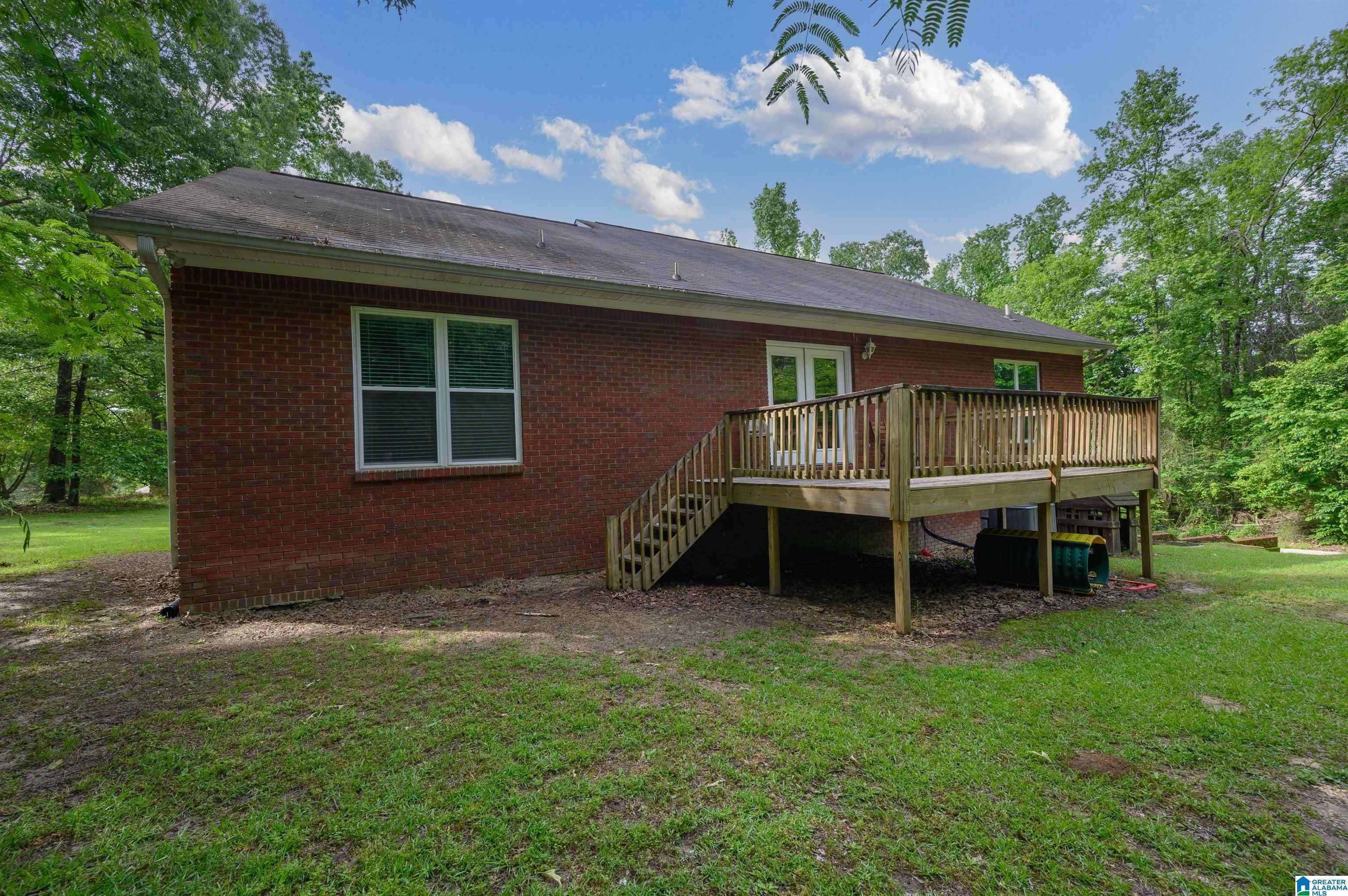 Warrior, AL 35180,8455 WADE ROAD