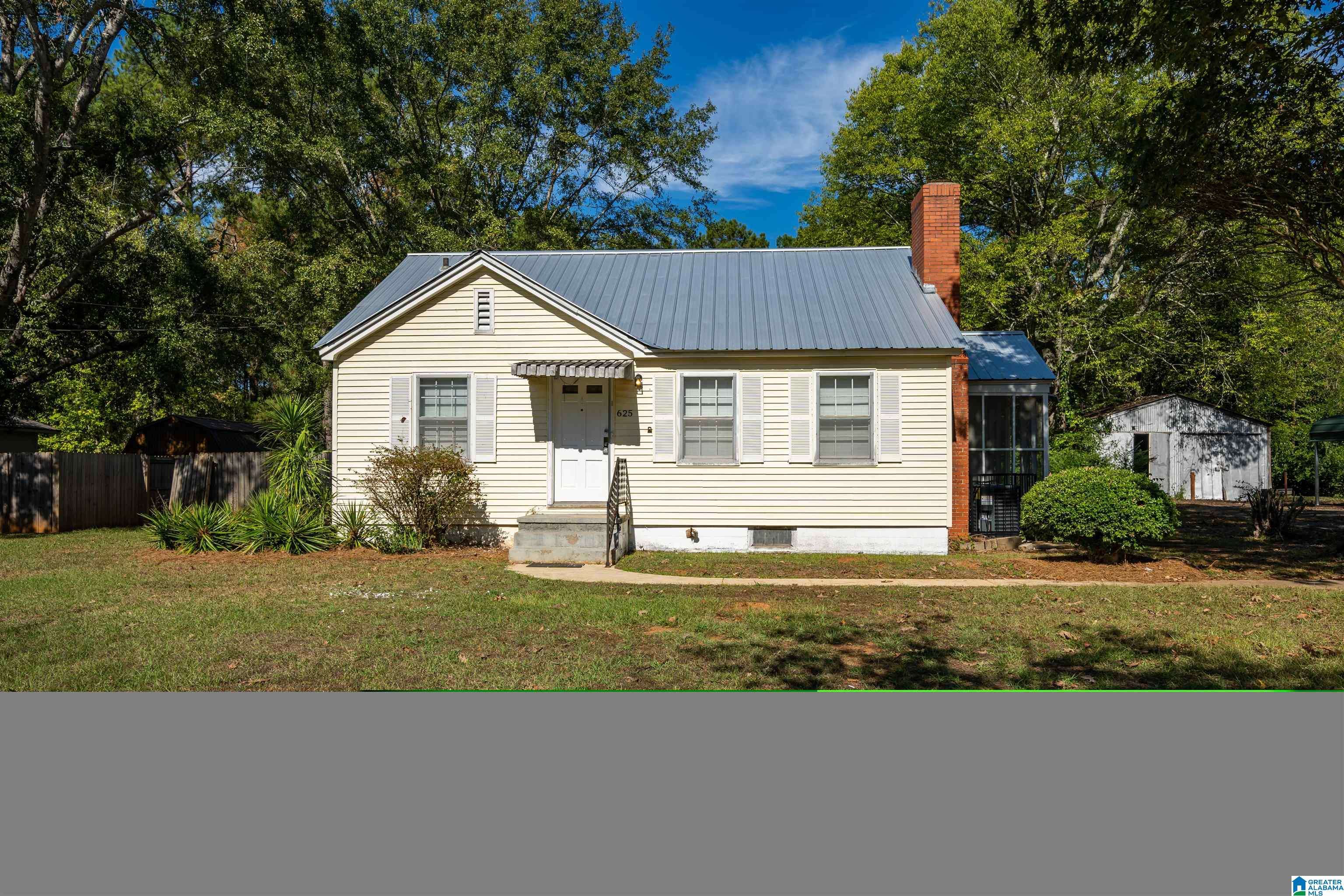 Childersburg, AL 35044,625 PINECREST DRIVE