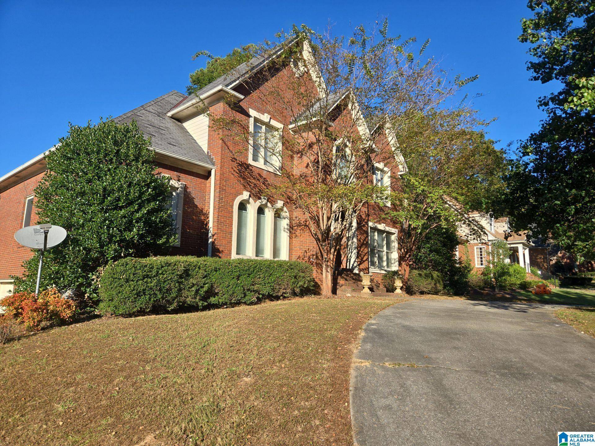 Vestavia Hills, AL 35243,3417 DANNER CIRCLE