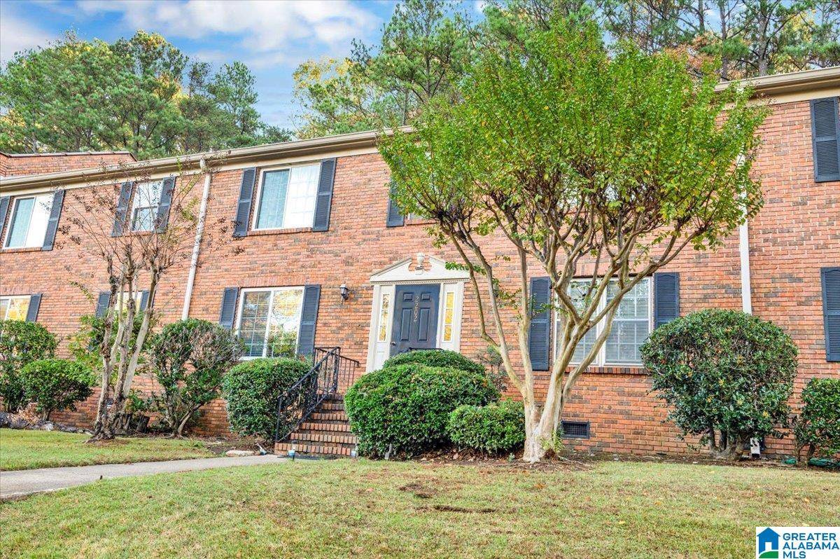 Vestavia Hills, AL 35216,2202 MONTREAT CIRCLE #B