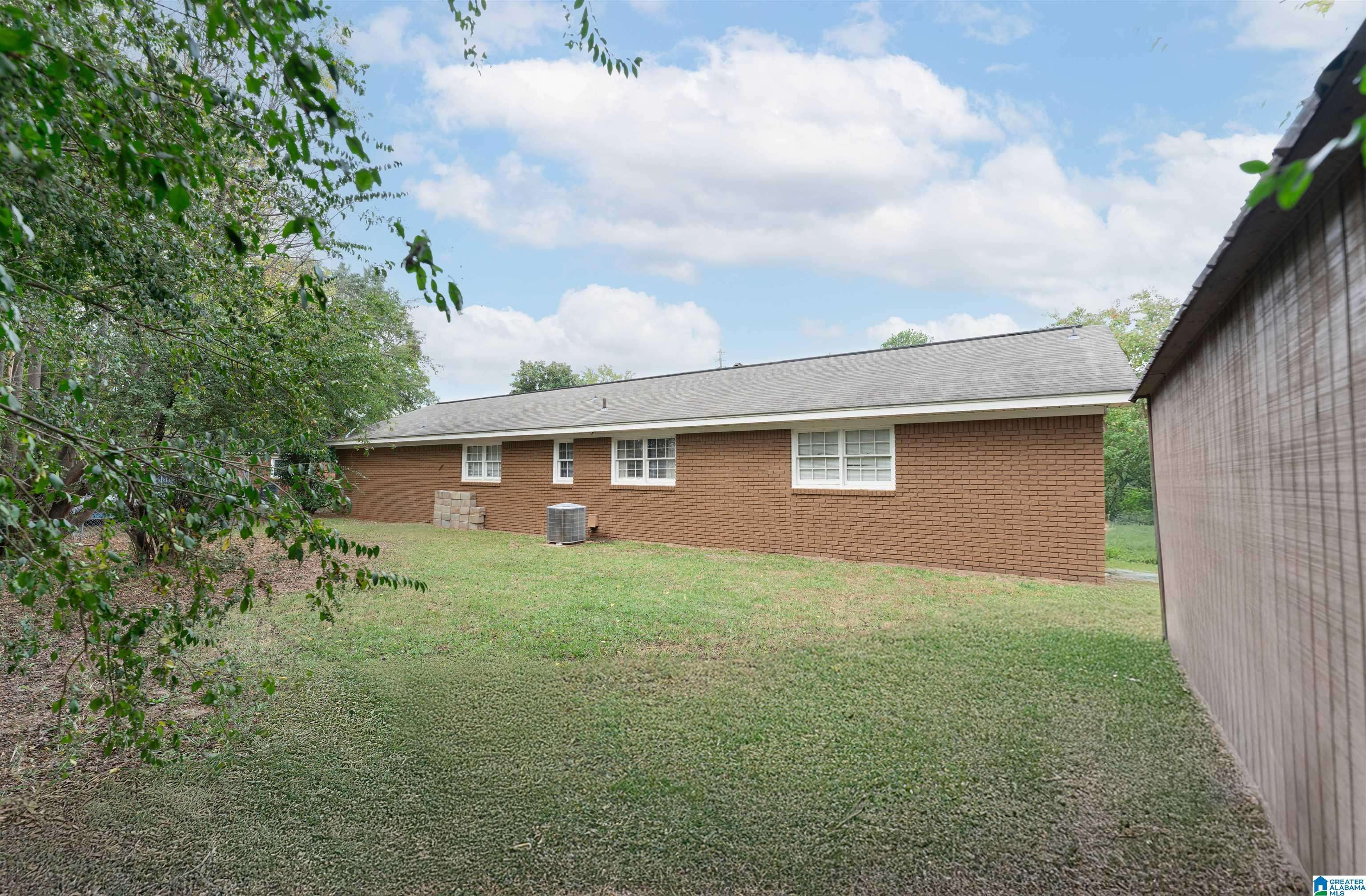 Tuscaloosa, AL 35405,5210 2ND COURT E