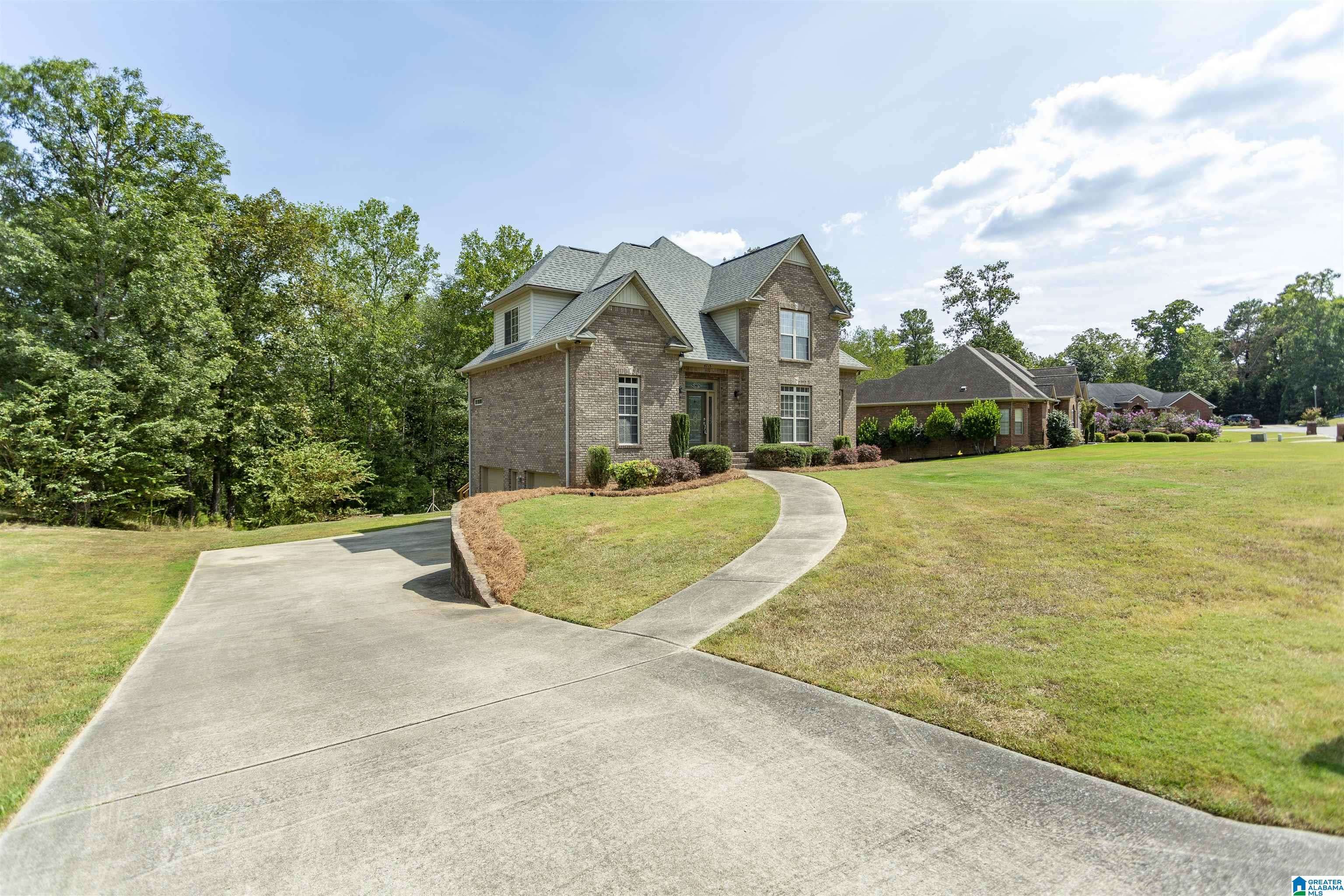 Gardendale, AL 35071,4715 CRESTVIEW DRIVE