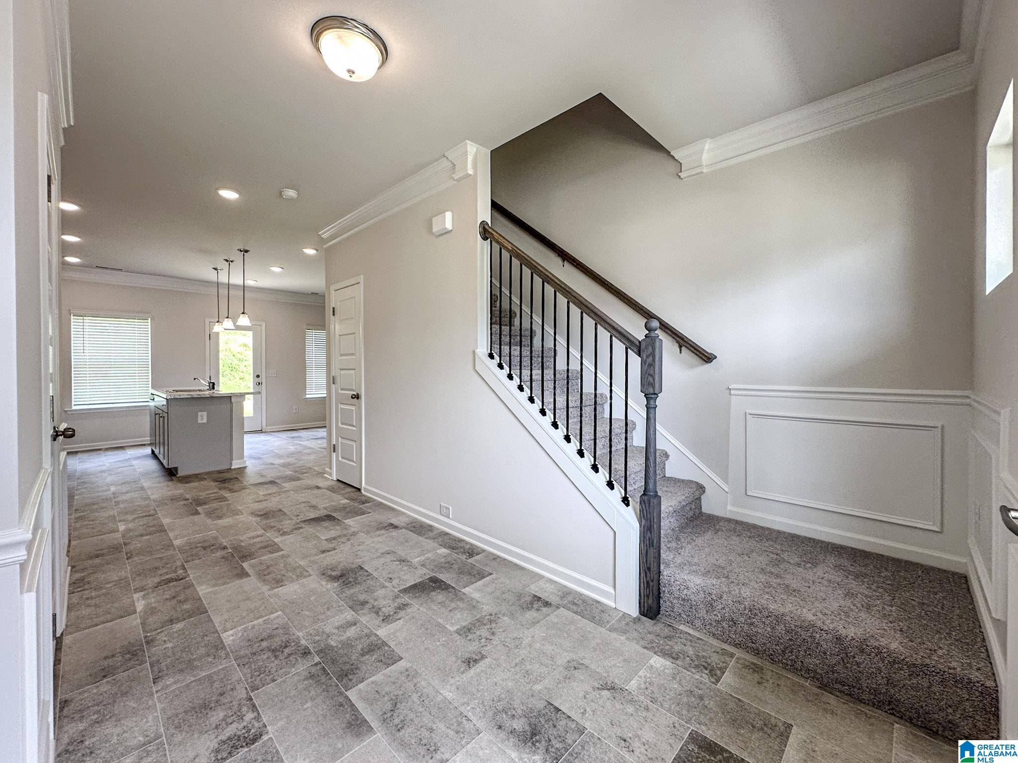 Leeds, AL 35094,1025 PINNACLE PARKWAY