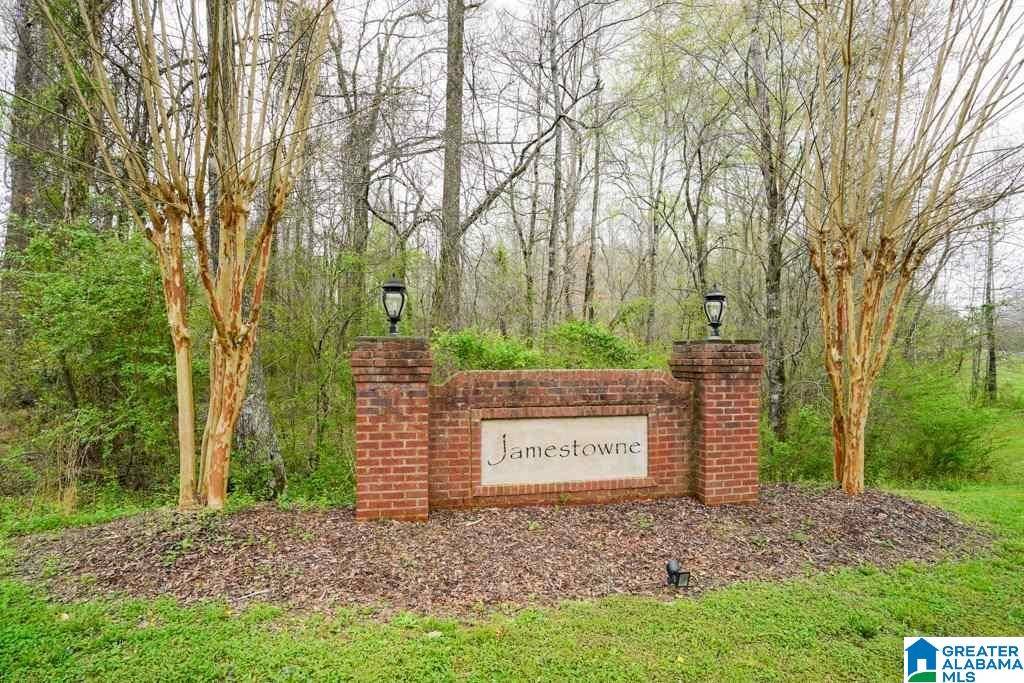 Bessemer, AL 35022,7550 COLONIAL TRACE CIRCLE #12
