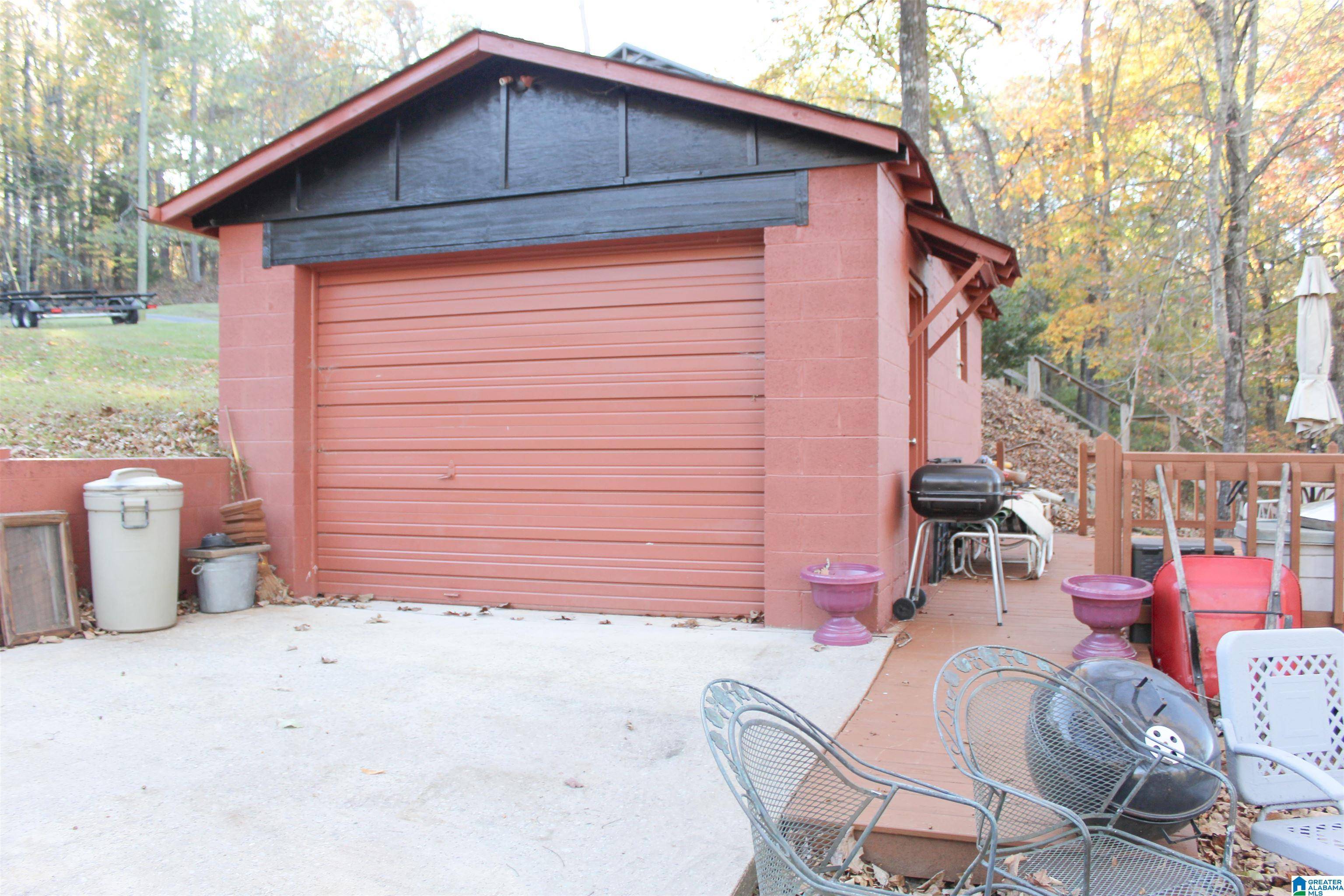 Talladega, AL 35160,140 S LAKE SHORE DRIVE