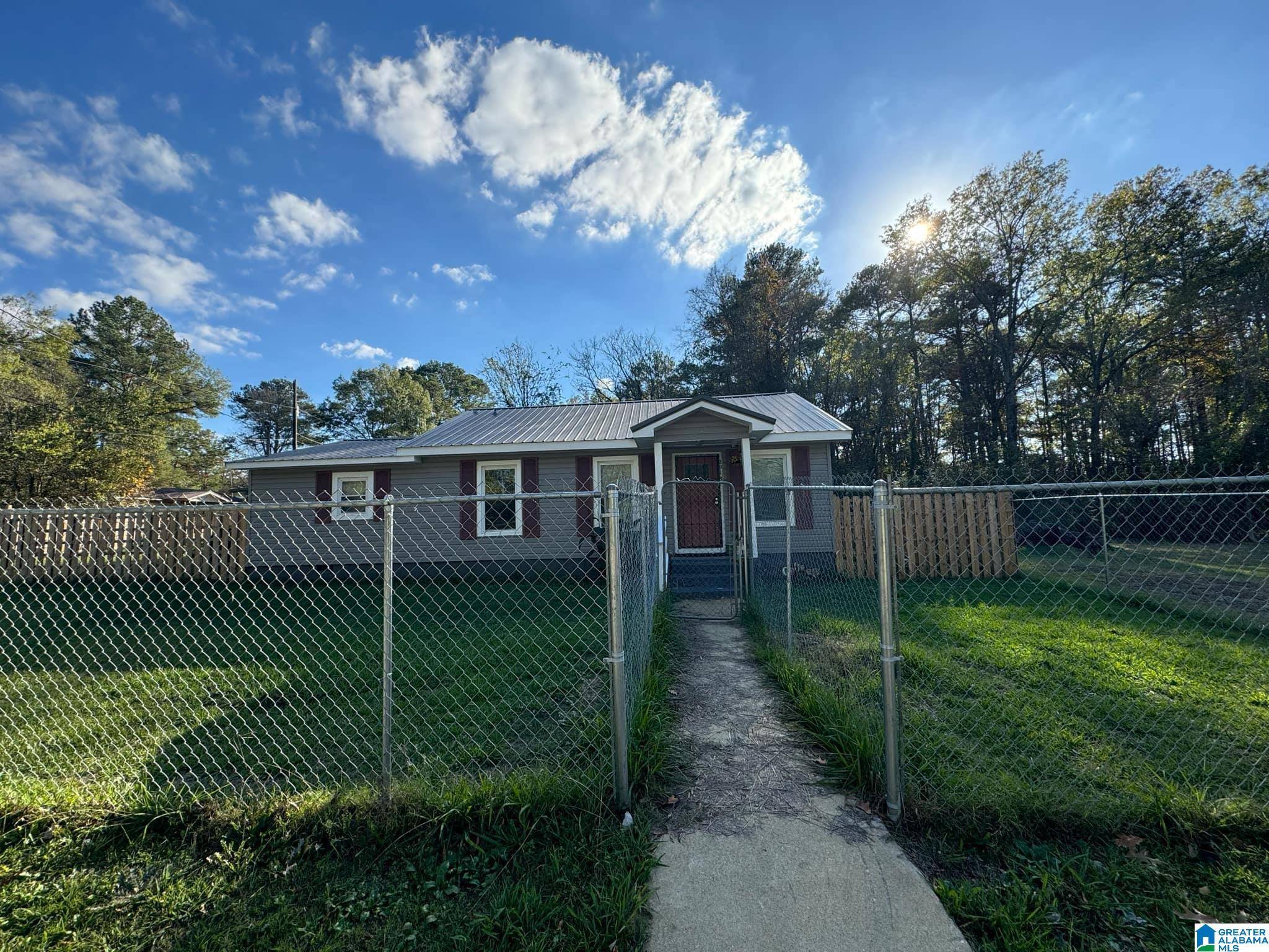 Gadsden, AL 35904,2918 HICKORY STREET