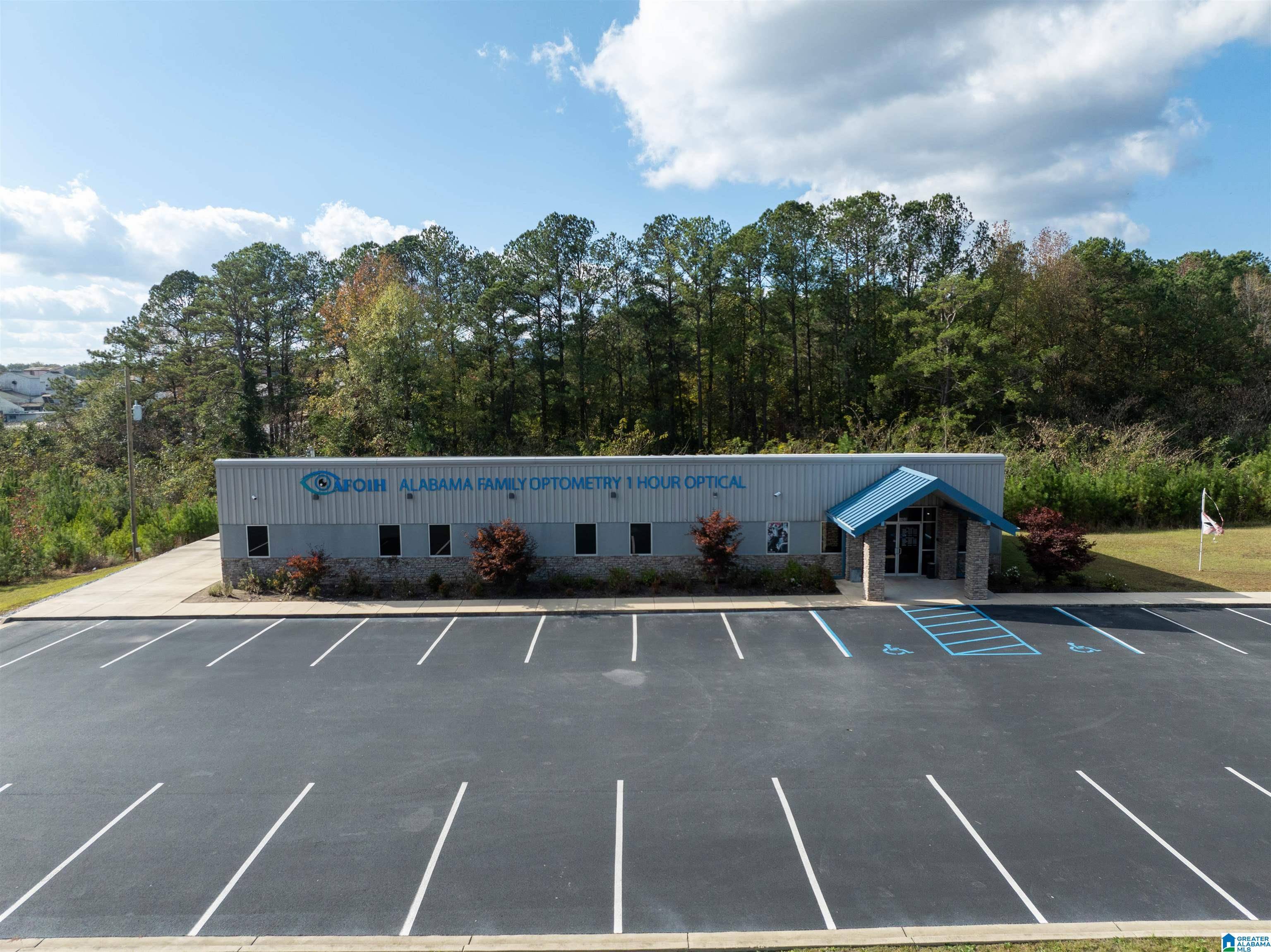 Anniston, AL 36207,1900 GOLDEN SPRINGS ROAD