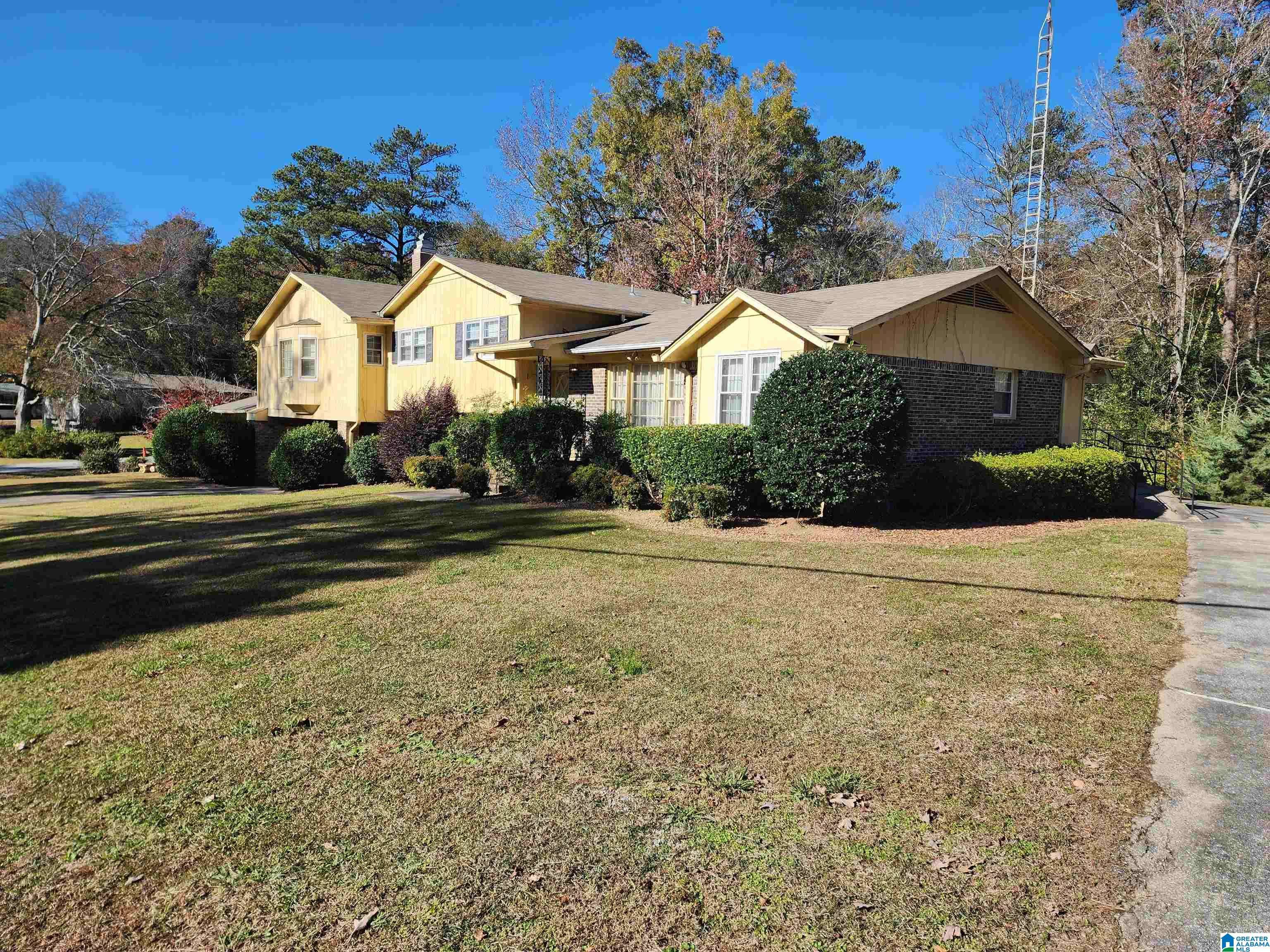Hoover, AL 35216,3501 LAUREL VIEW LANE