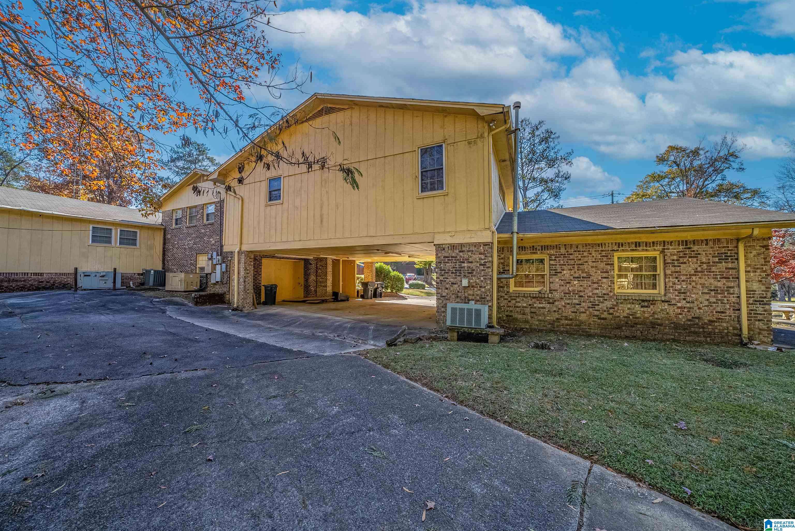 Hoover, AL 35216,3501 LAUREL VIEW LANE