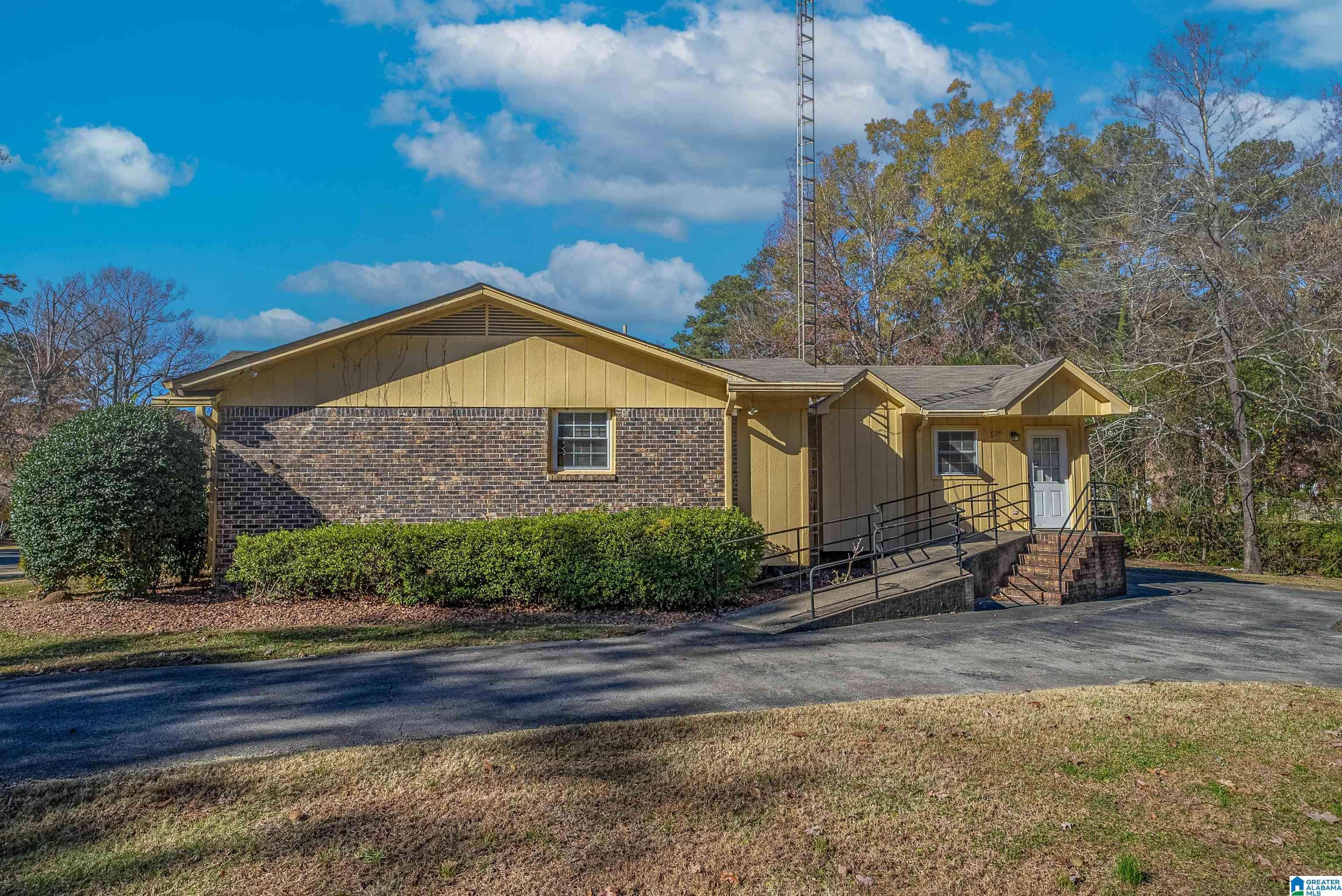 Hoover, AL 35216,3501 LAUREL VIEW LANE