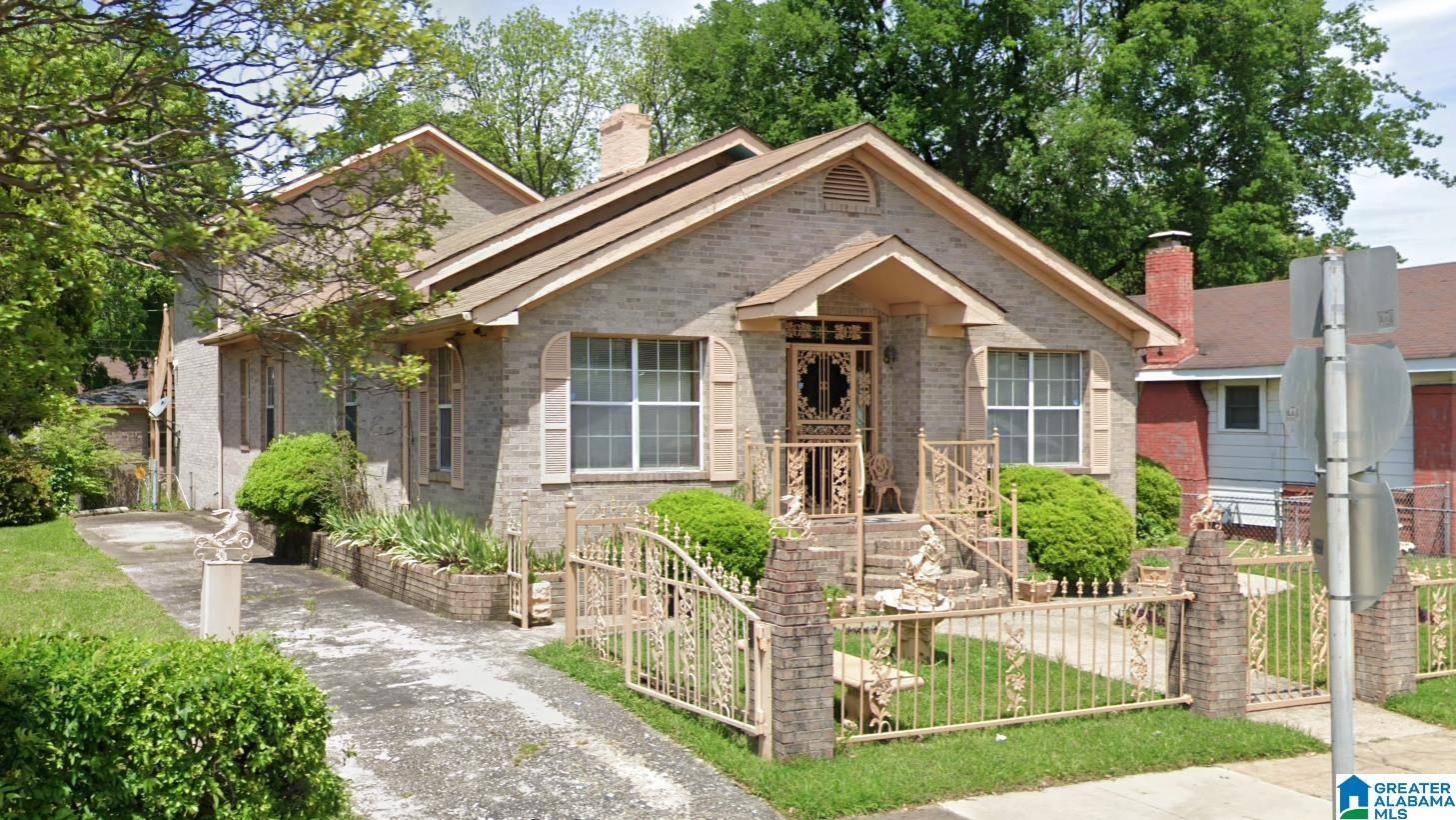 Birmingham, AL 35218,3218 AVENUE I