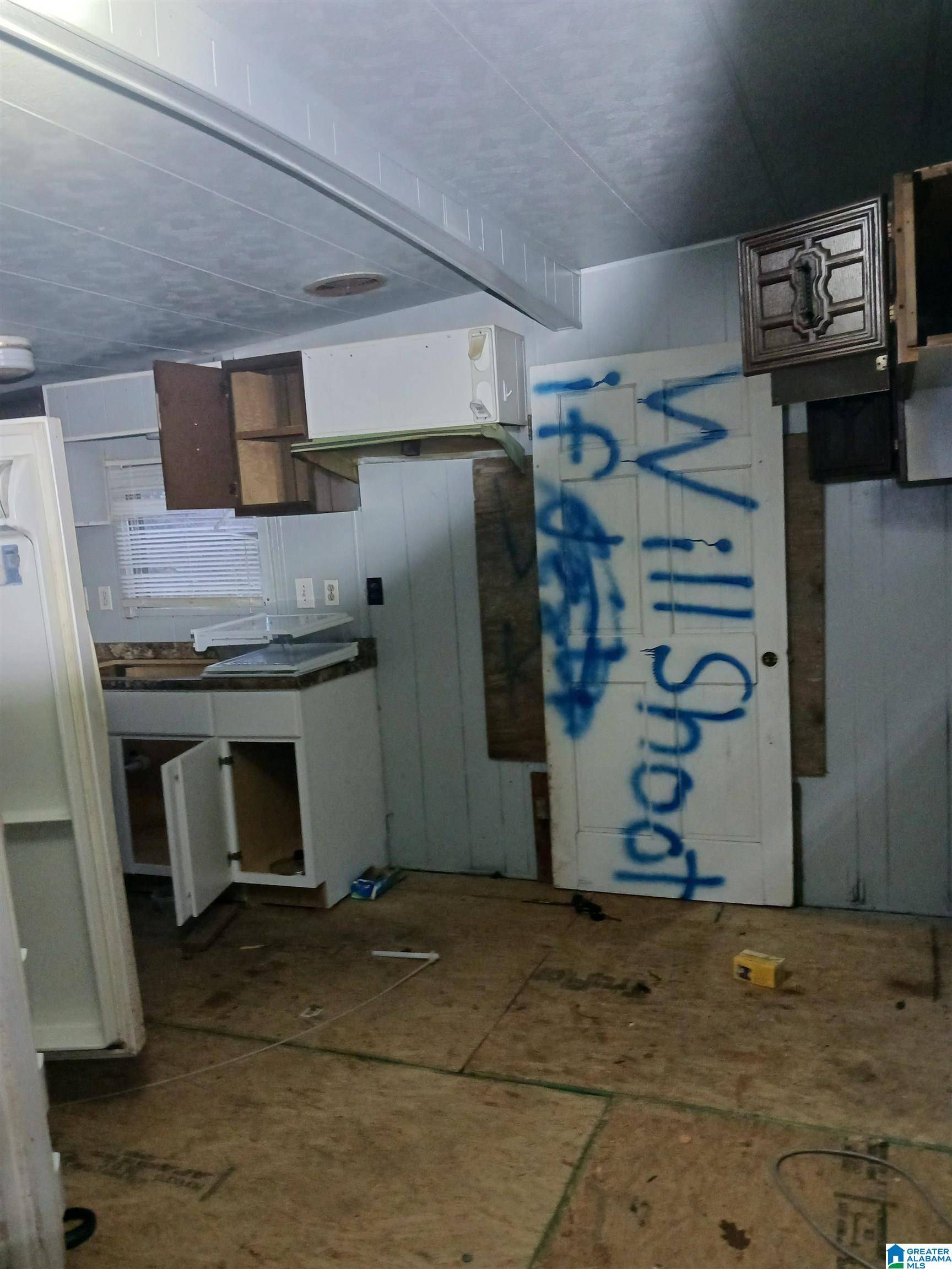 Graysville, AL 35073,451 10TH AVENUE SW