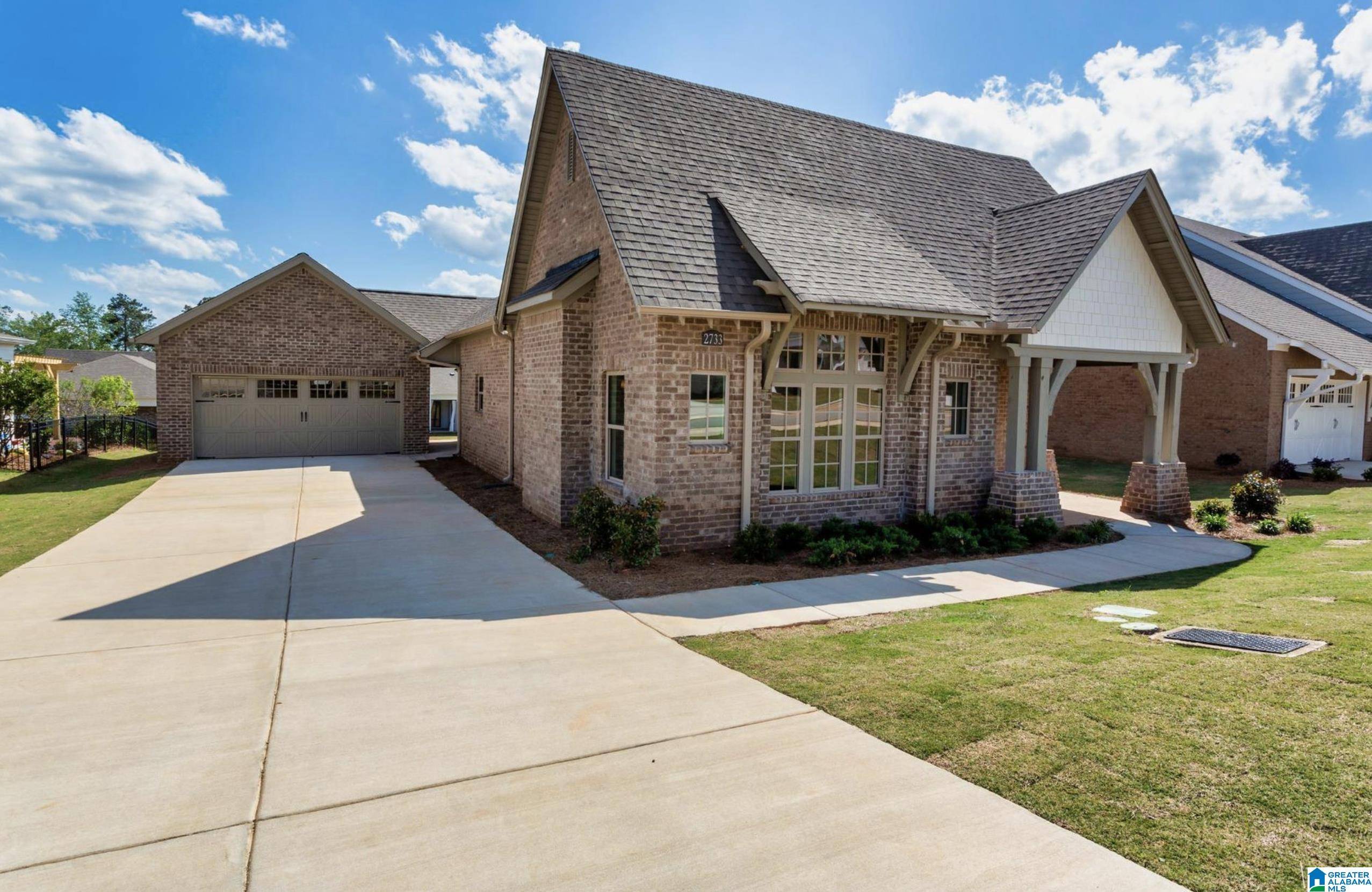 Pelham, AL 35124,5096 SIMMS LANDING