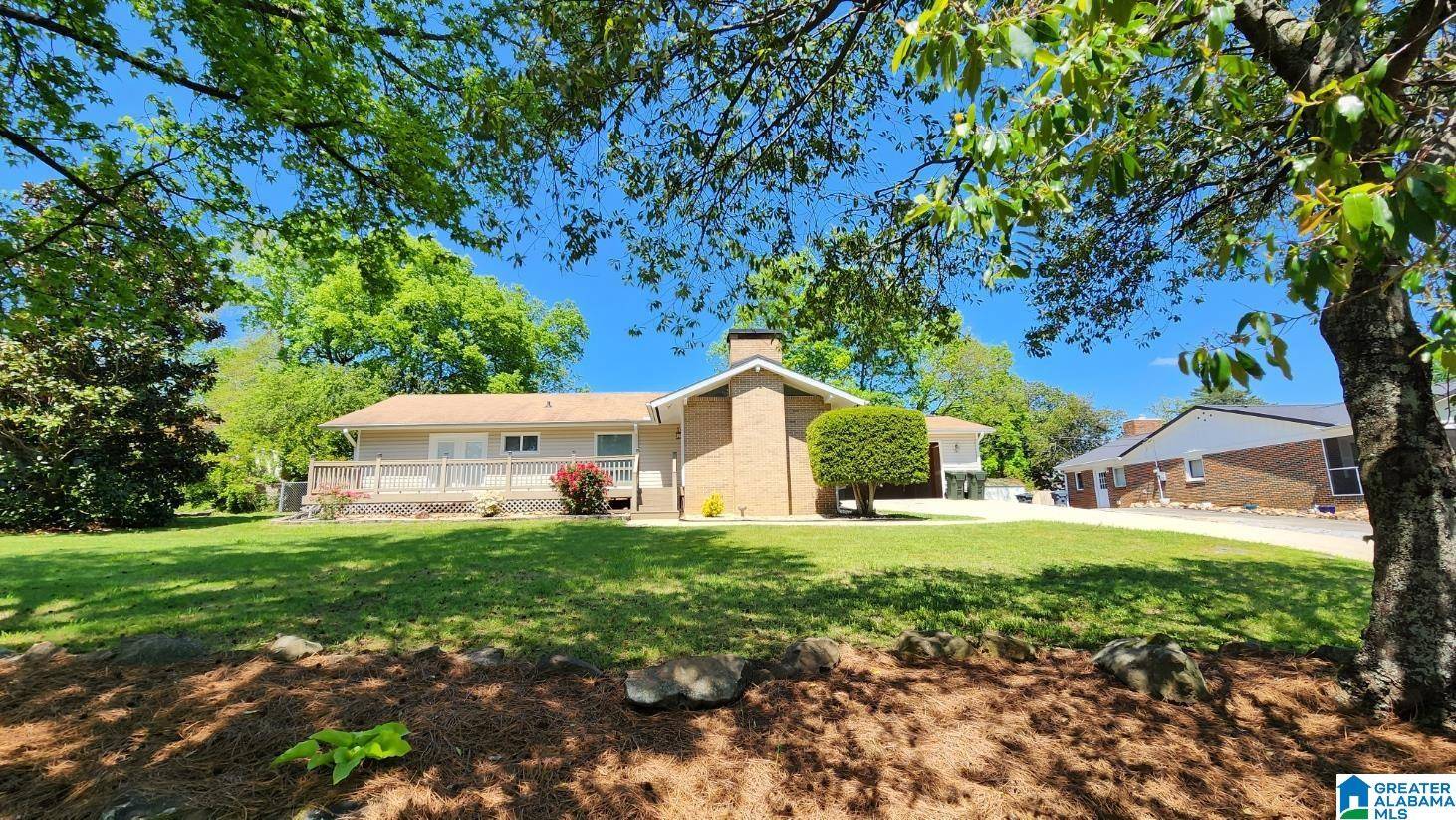 Vestavia Hills, AL 35216,1828 CANYON ROAD